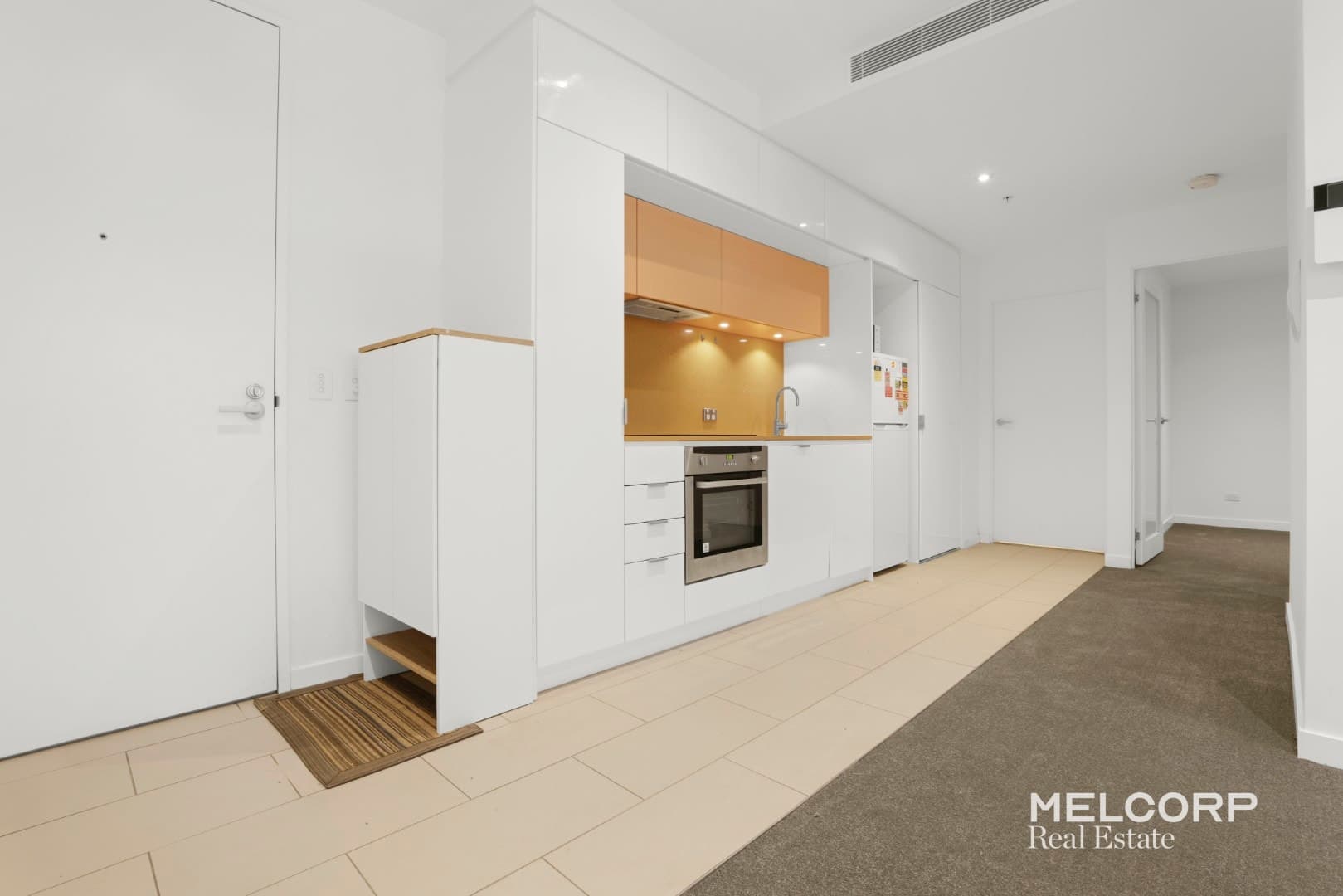 819/551 Swanston Street, Carlton, VIC 3053, Carlton - Thumbnail 3