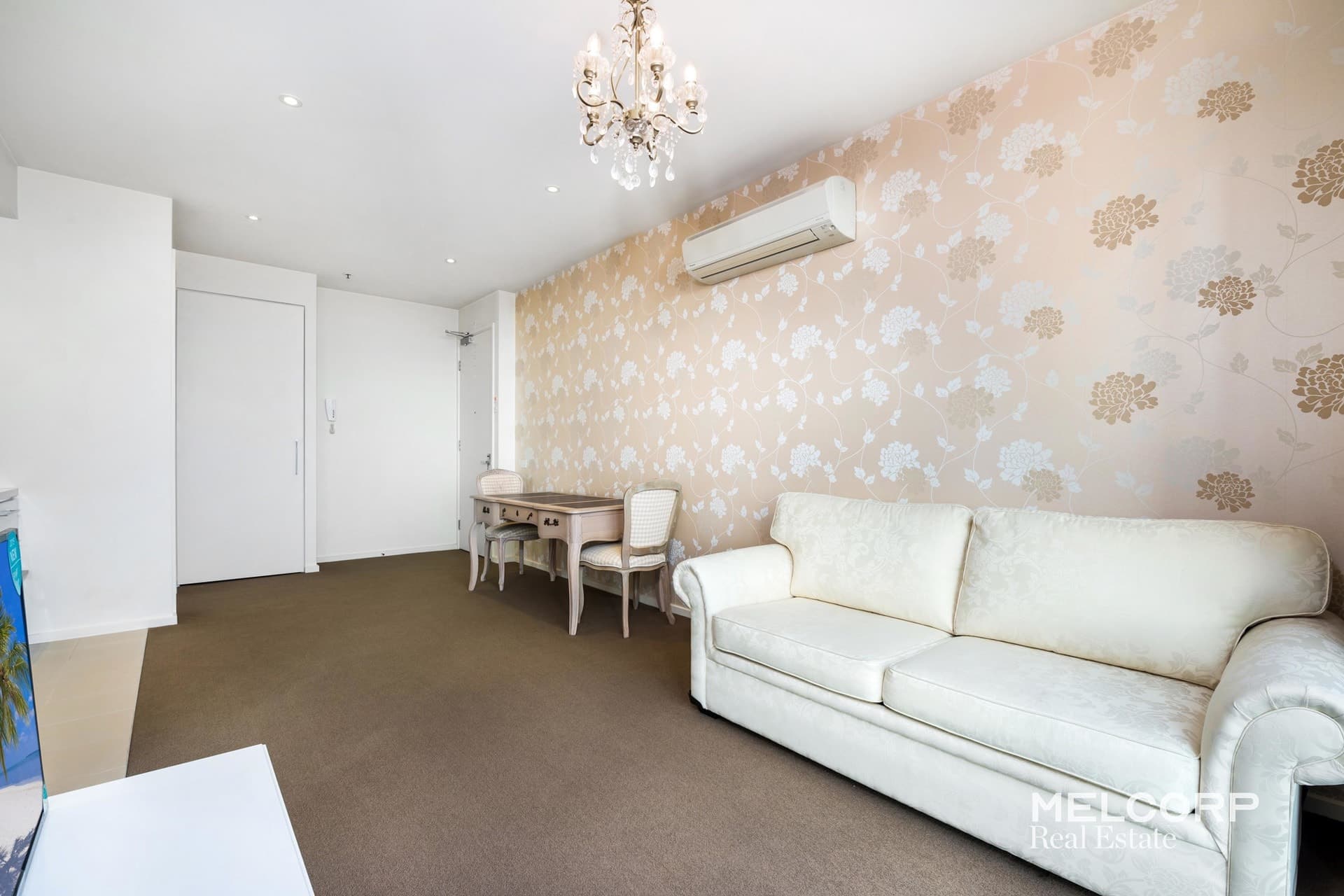 2103/25 Therry Street, Melbourne, VIC 3000, Melbourne - Thumbnail 2
