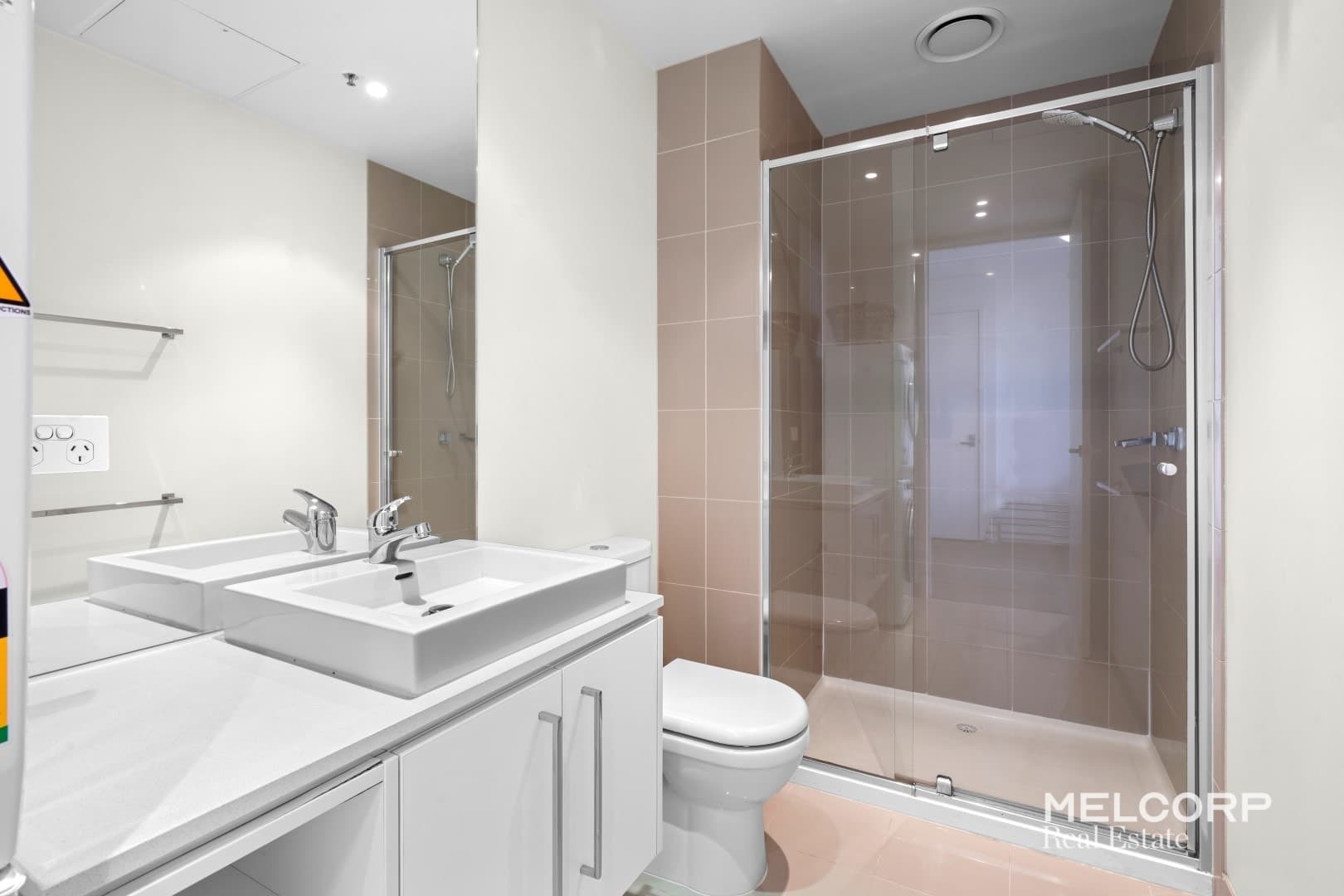 2204/25 Therry Street, Melbourne, VIC 3000, Melbourne - Thumbnail 4
