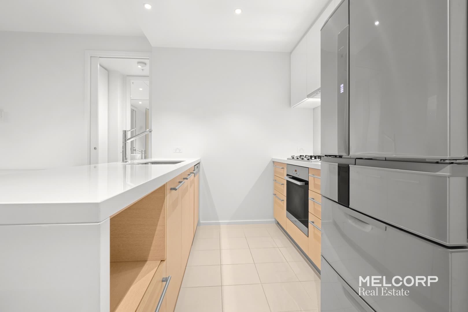 2308/318 Russell Street, Melbourne, VIC 3000, Melbourne - Thumbnail 2