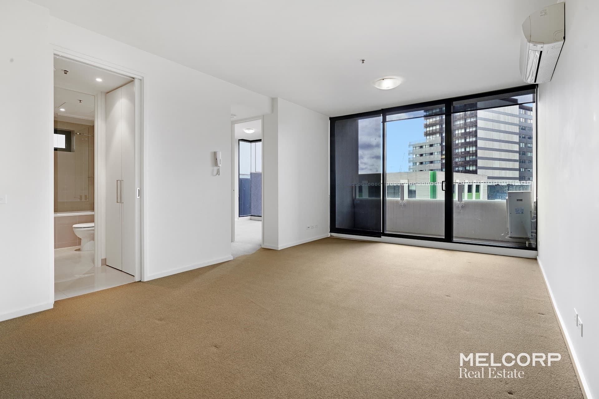 701/25 Therry Street, Melbourne, VIC 3000, Melbourne - Thumbnail 2