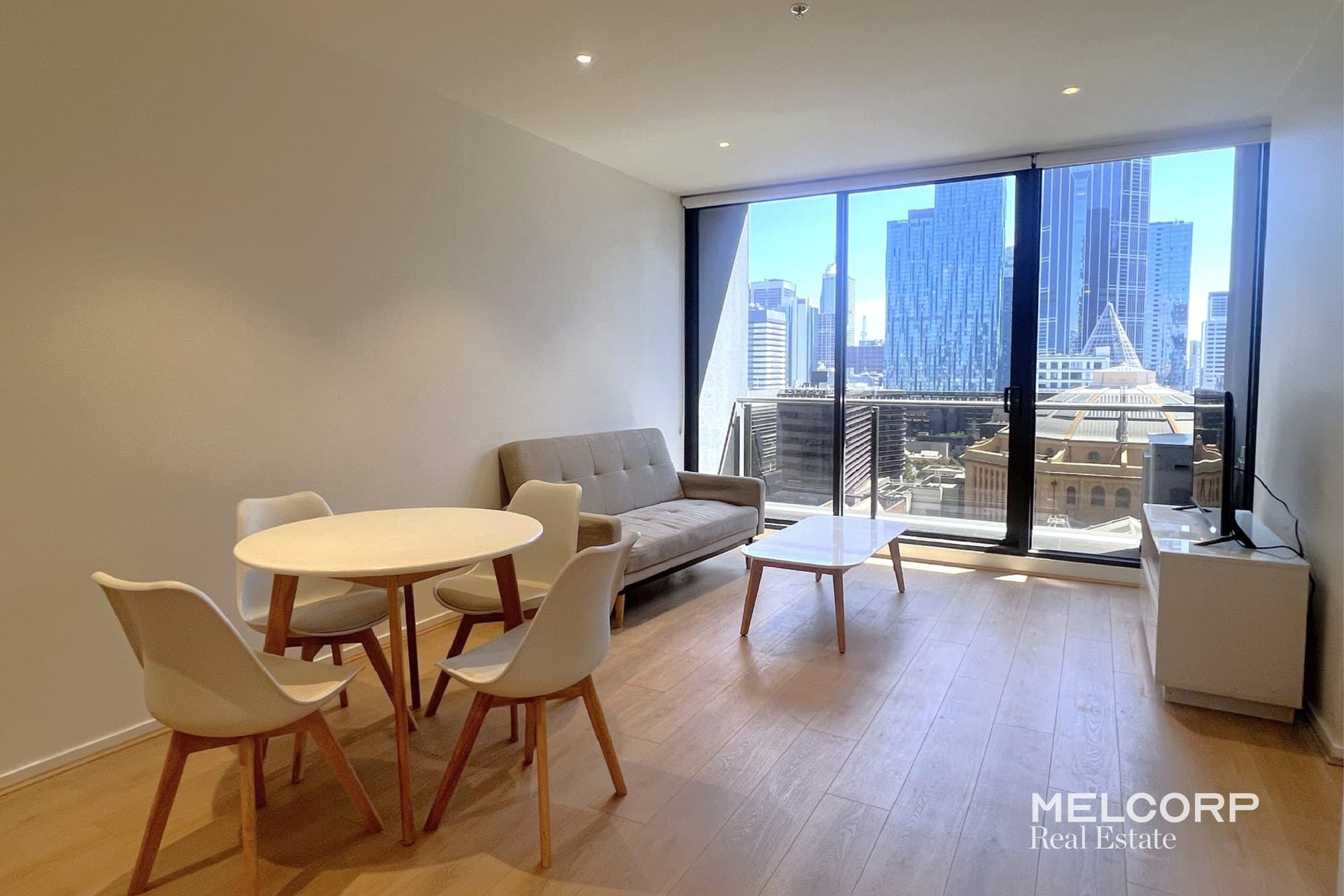 1110/318 Russell Street, Melbourne, VIC 3000, Melbourne - Thumbnail 2