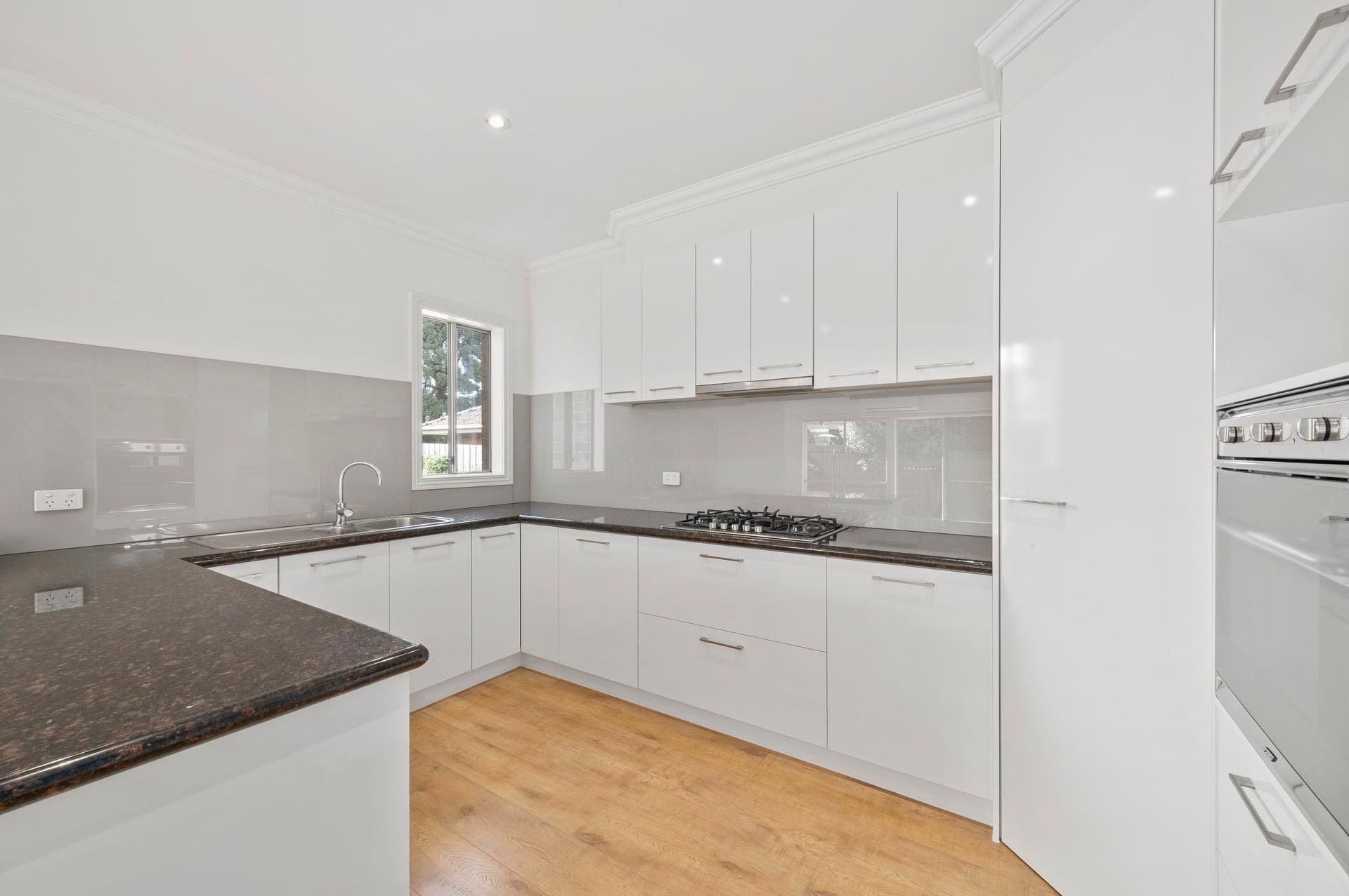 14 Elizabeth Street, Doncaster East, Doncaster East - Thumbnail 5