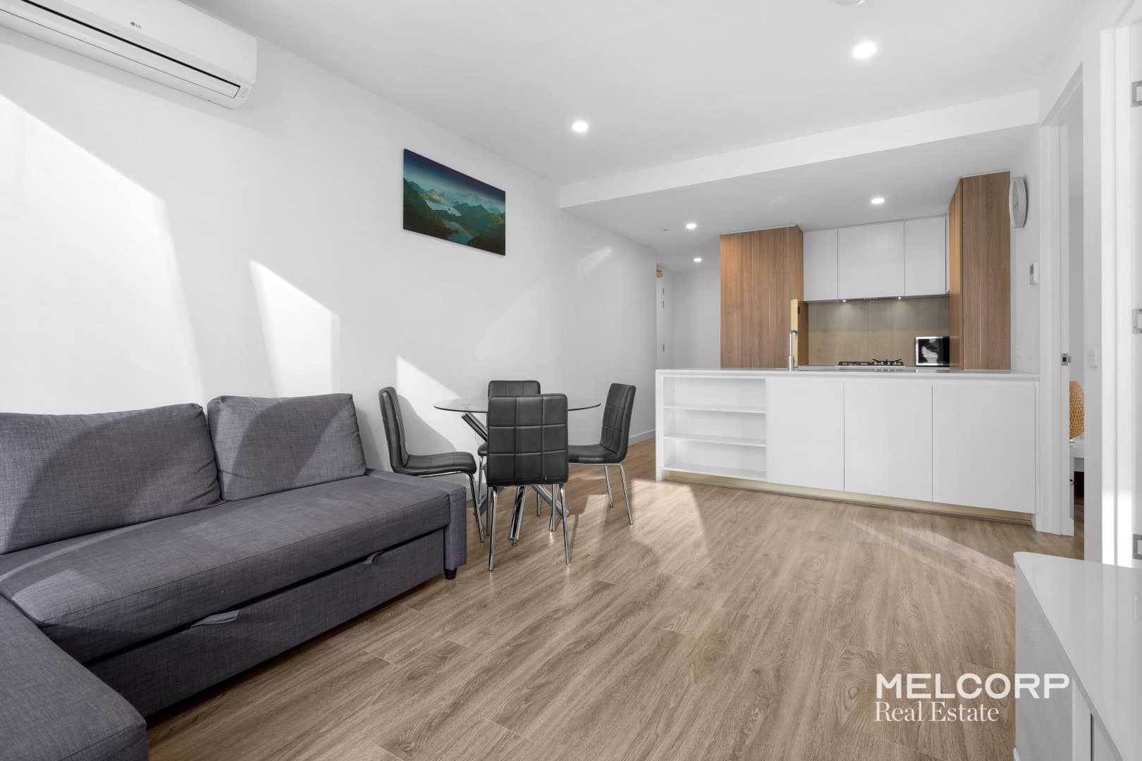 2404/60 A'beckett Street, Melbourne, VIC 3000, Melbourne - Thumbnail 2