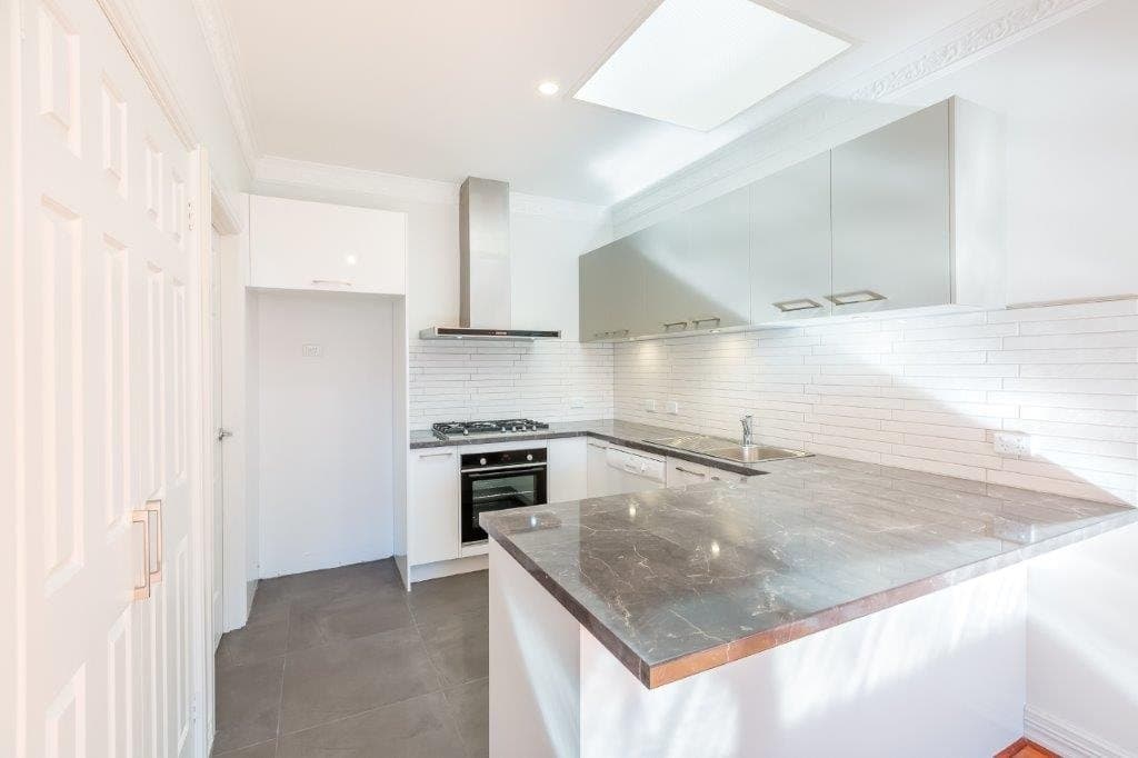 2/10 Braeside Avenue, Camberwell, Camberwell - Thumbnail 3