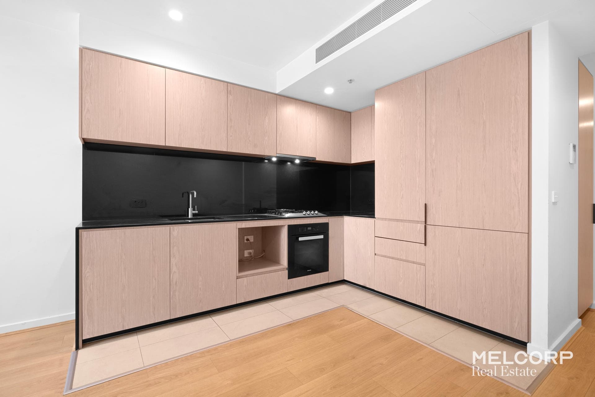 209/151 Berkeley Street, Melbourne, VIC 3000, Melbourne - Thumbnail 8