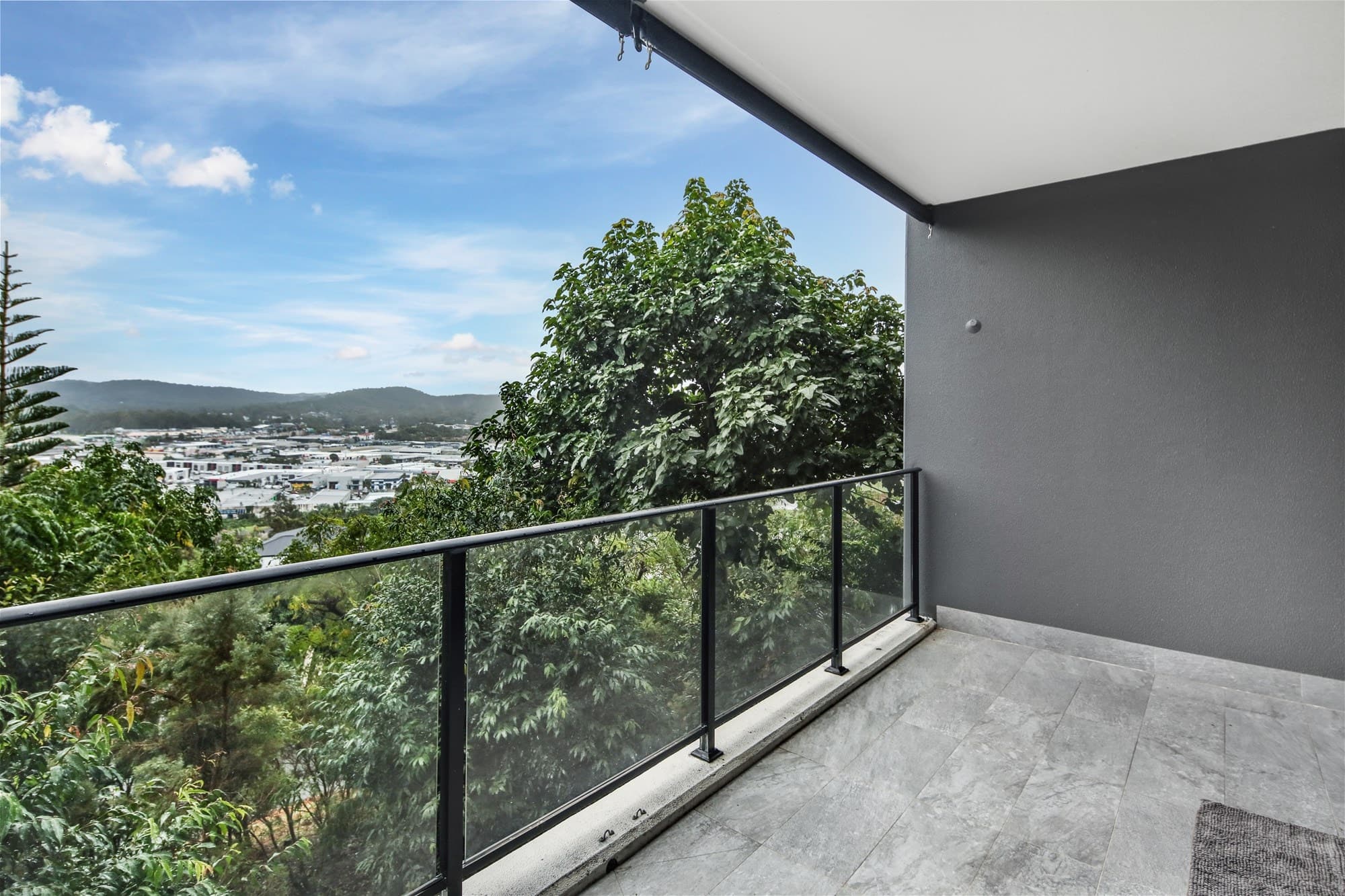 44/34 John Francis Drive  CARRARA, QLD, Carrara - Image 1