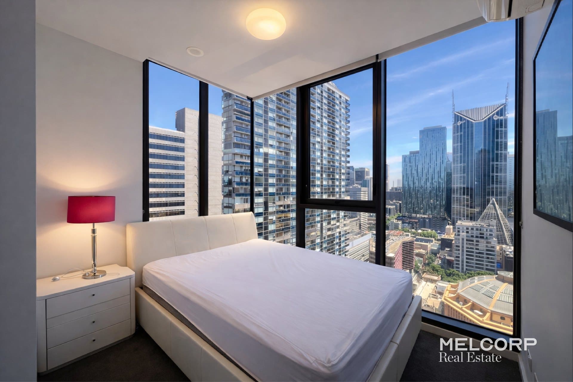 2409/318 Russell Street, Melbourne, VIC 3000, Melbourne - Thumbnail 4