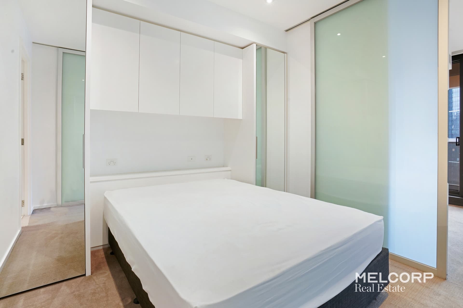 2409/9 Power Street, Southbank, VIC 3006, Southbank - Thumbnail 5