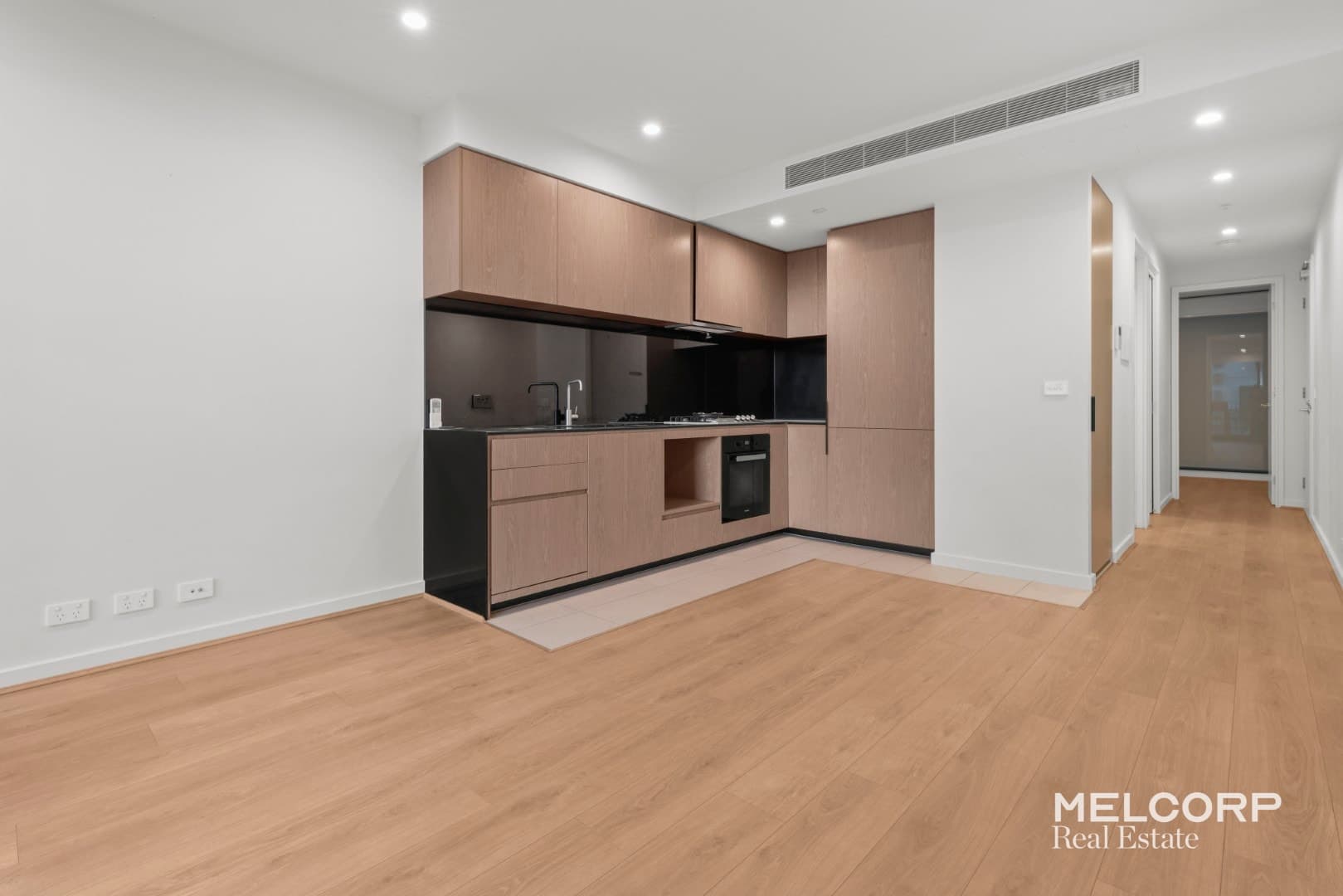 1008/151 Berkeley Street, Melbourne, VIC 3000, Melbourne - Thumbnail 7