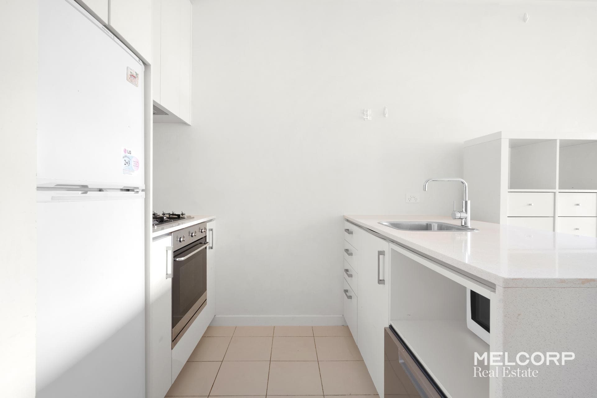 2409/8 Franklin Street, Melbourne, VIC 3000, Melbourne - Thumbnail 2
