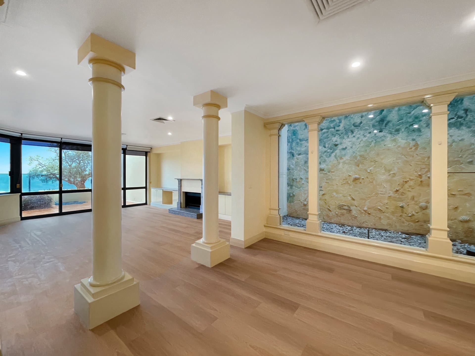 61 Eastern Beach Road, Geelong, Geelong - Thumbnail 5