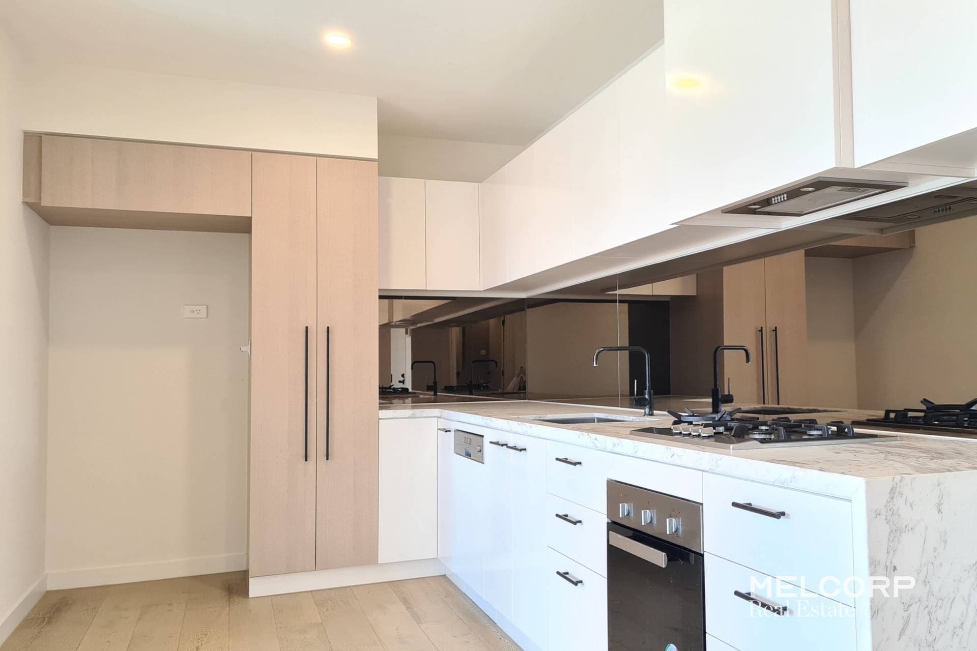 3303/2 Connam Avenue, Clayton, VIC 3168, Clayton - Thumbnail 3