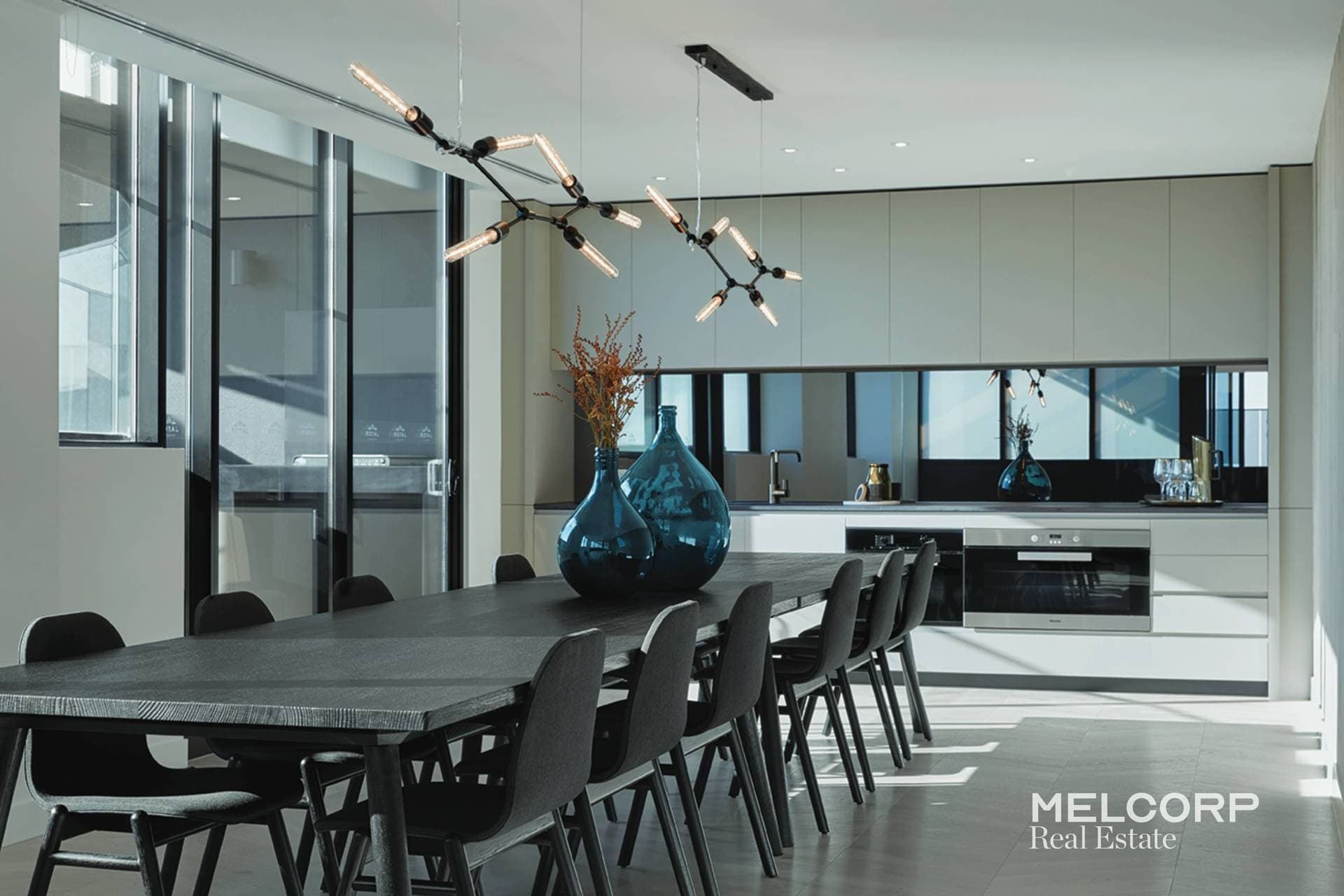 805/151 Berkeley Street, Melbourne, VIC 3000, Melbourne - Thumbnail 2