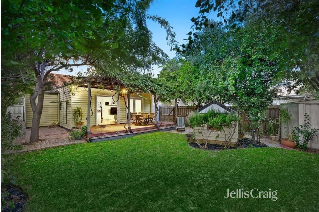 11 Garnet Street, Brunswick, Brunswick - Image 1