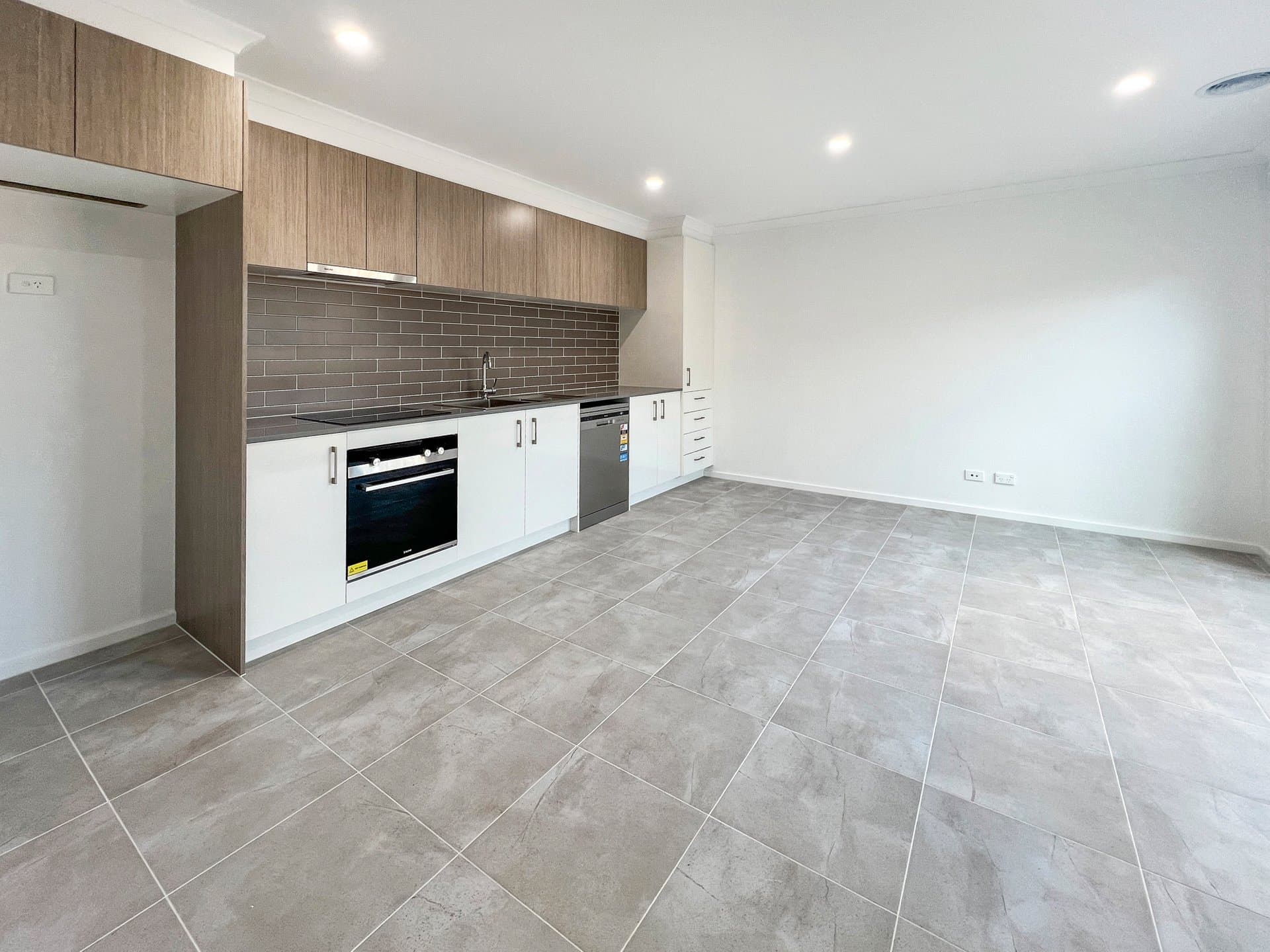 36 Beveridge Circuit, Armstrong Creek, Armstrong Creek - Thumbnail 7