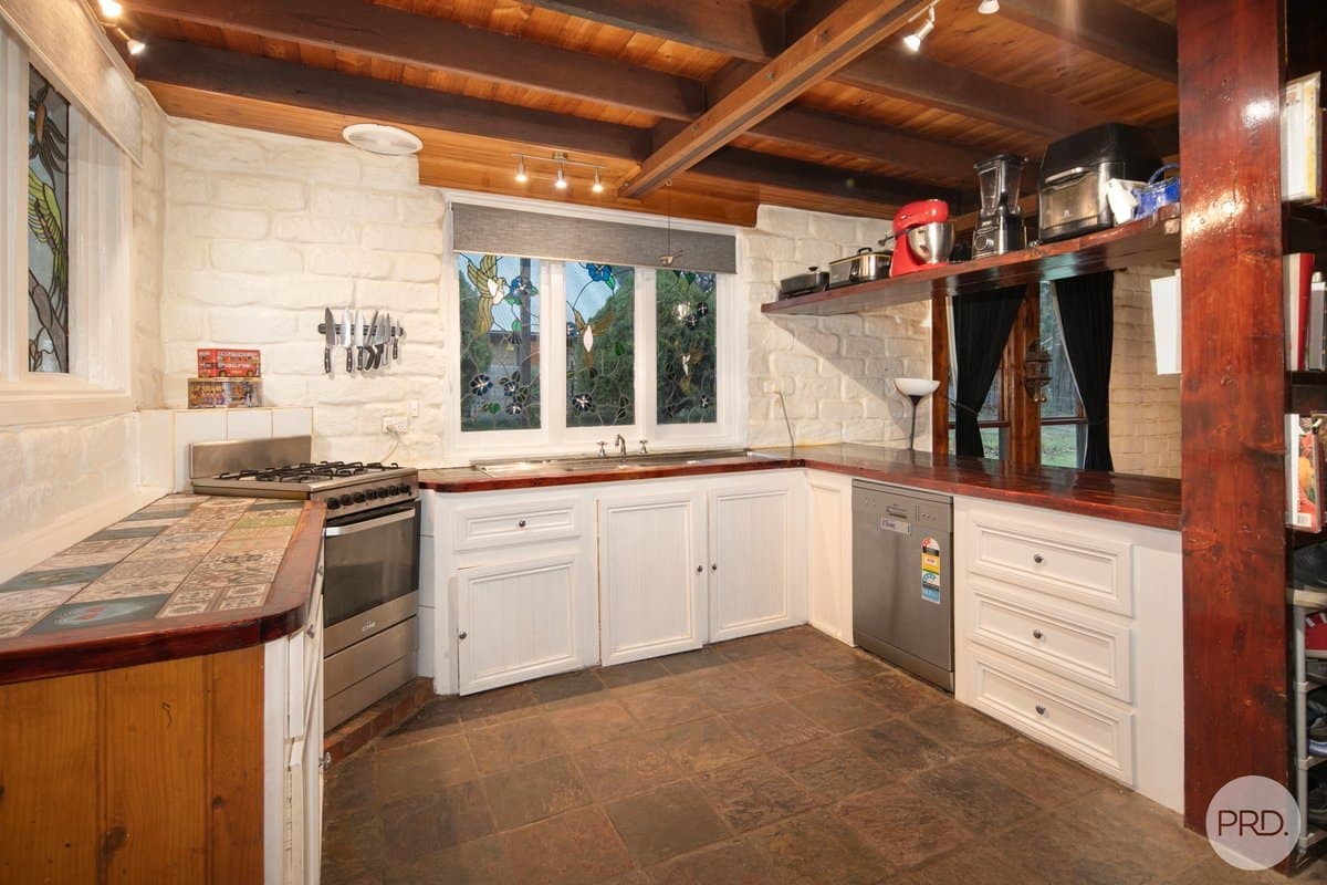 248 Harbours Road, YENDON VIC 3352, Yendon - Thumbnail 4