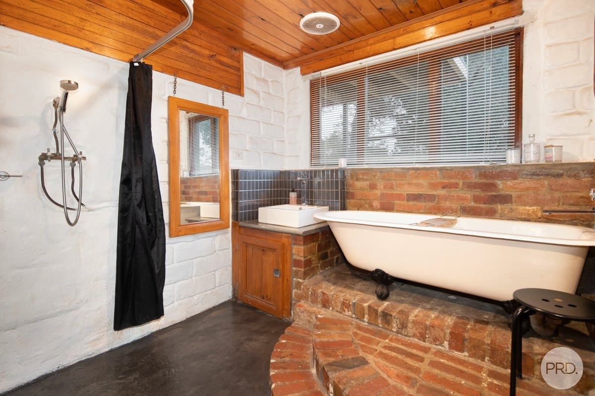 248 Harbours Road, YENDON VIC 3352, Yendon - Thumbnail 8