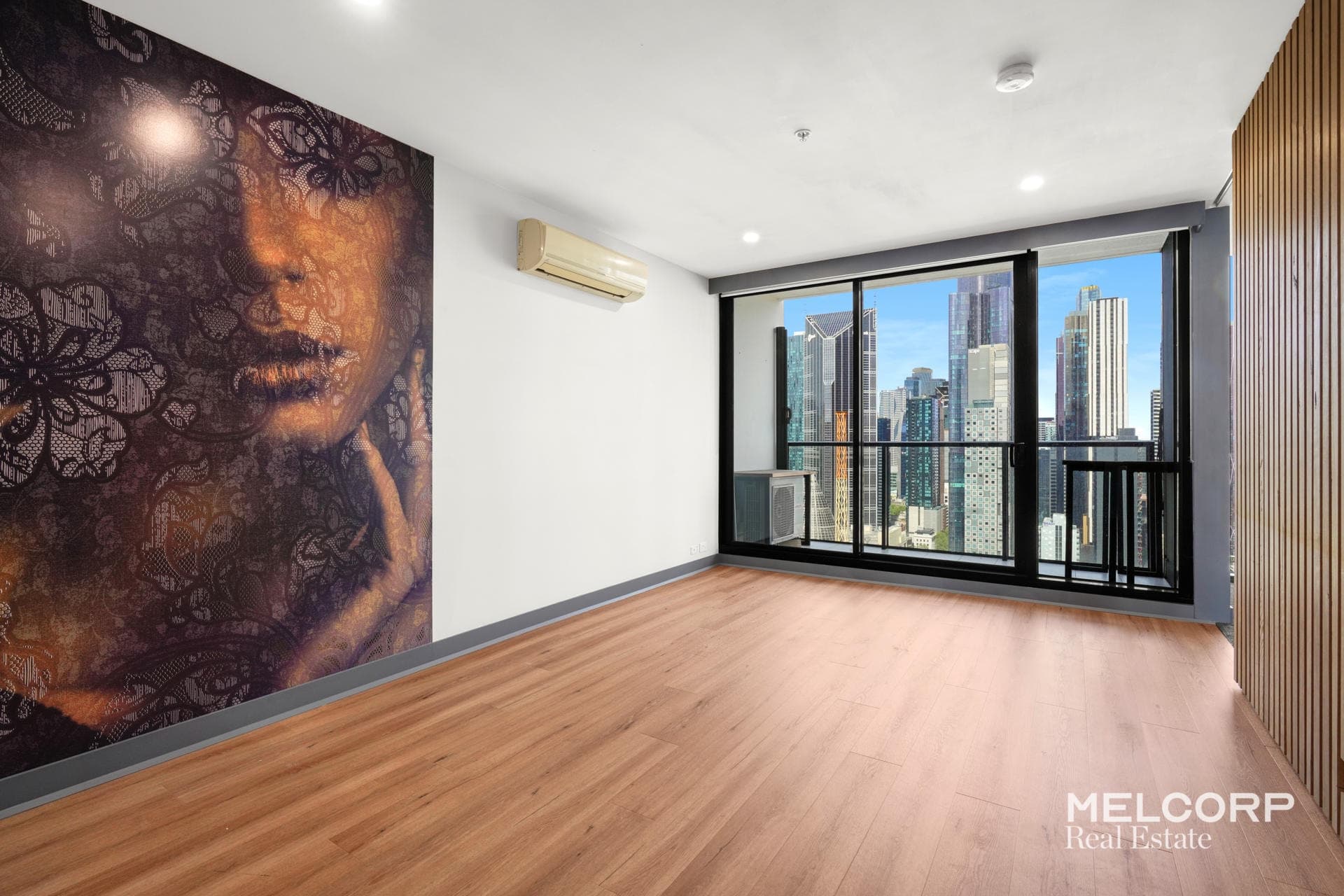 2707/33 MacKenzie Street, Melbourne, VIC 3000, Melbourne - Thumbnail 2