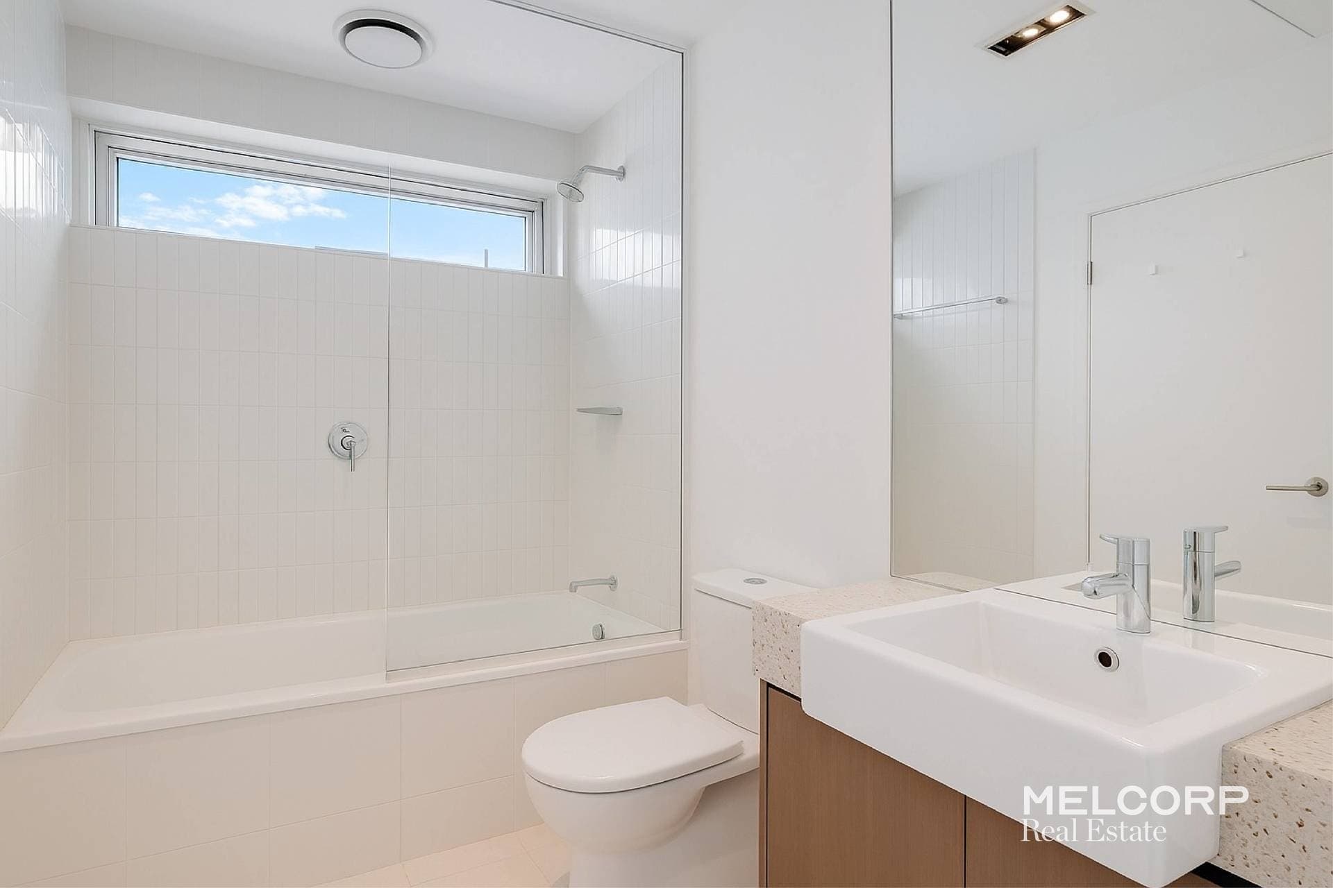 2902/8 Franklin Street, Melbourne, VIC 3000, Melbourne - Thumbnail 3