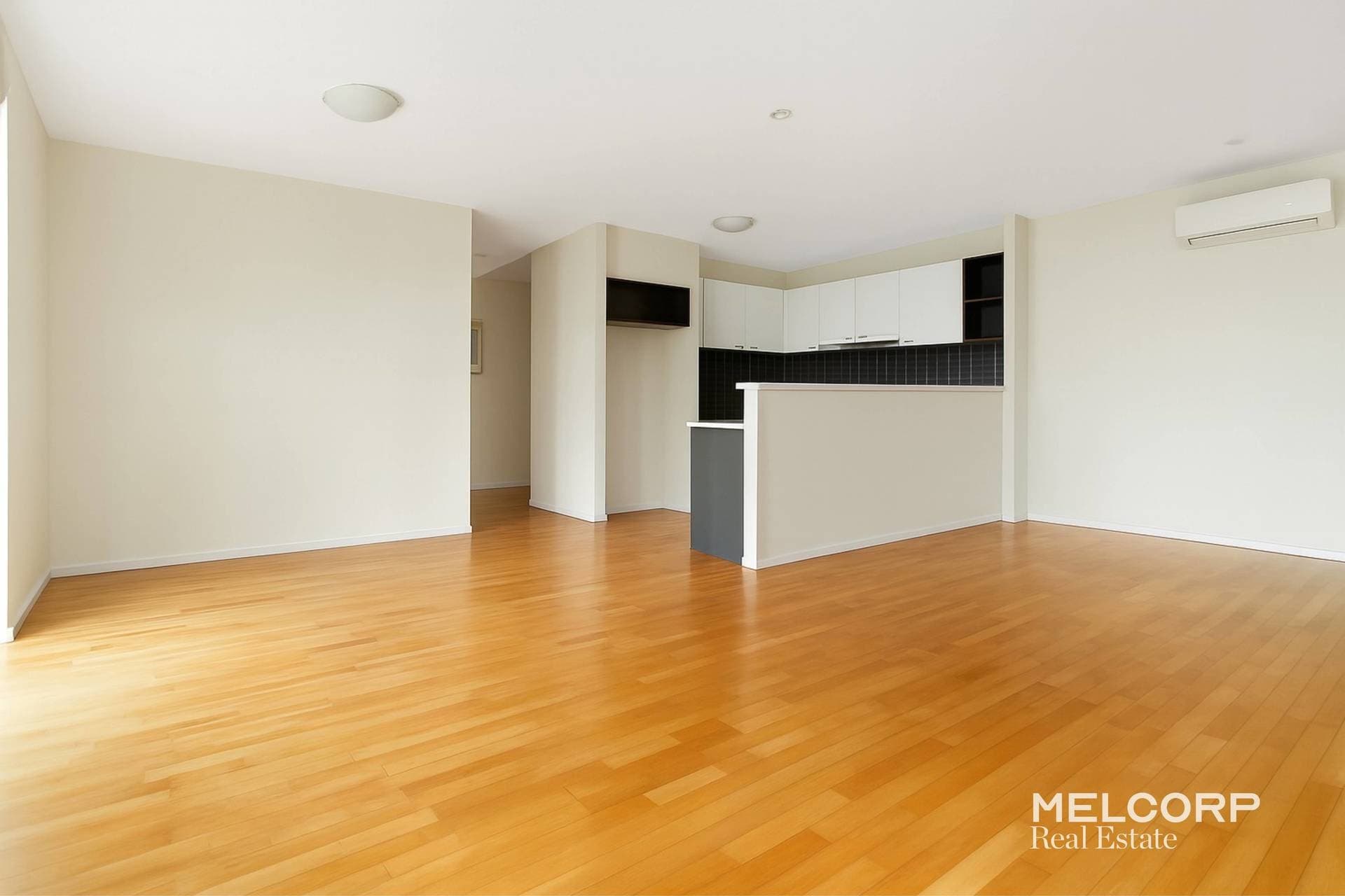 2501/87 Franklin Street, Melbourne, VIC 3000, Melbourne - Thumbnail 5