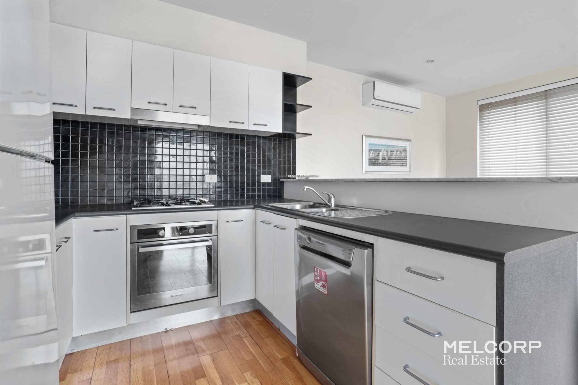 2501/87 Franklin Street, Melbourne, VIC 3000, Melbourne - Thumbnail 6