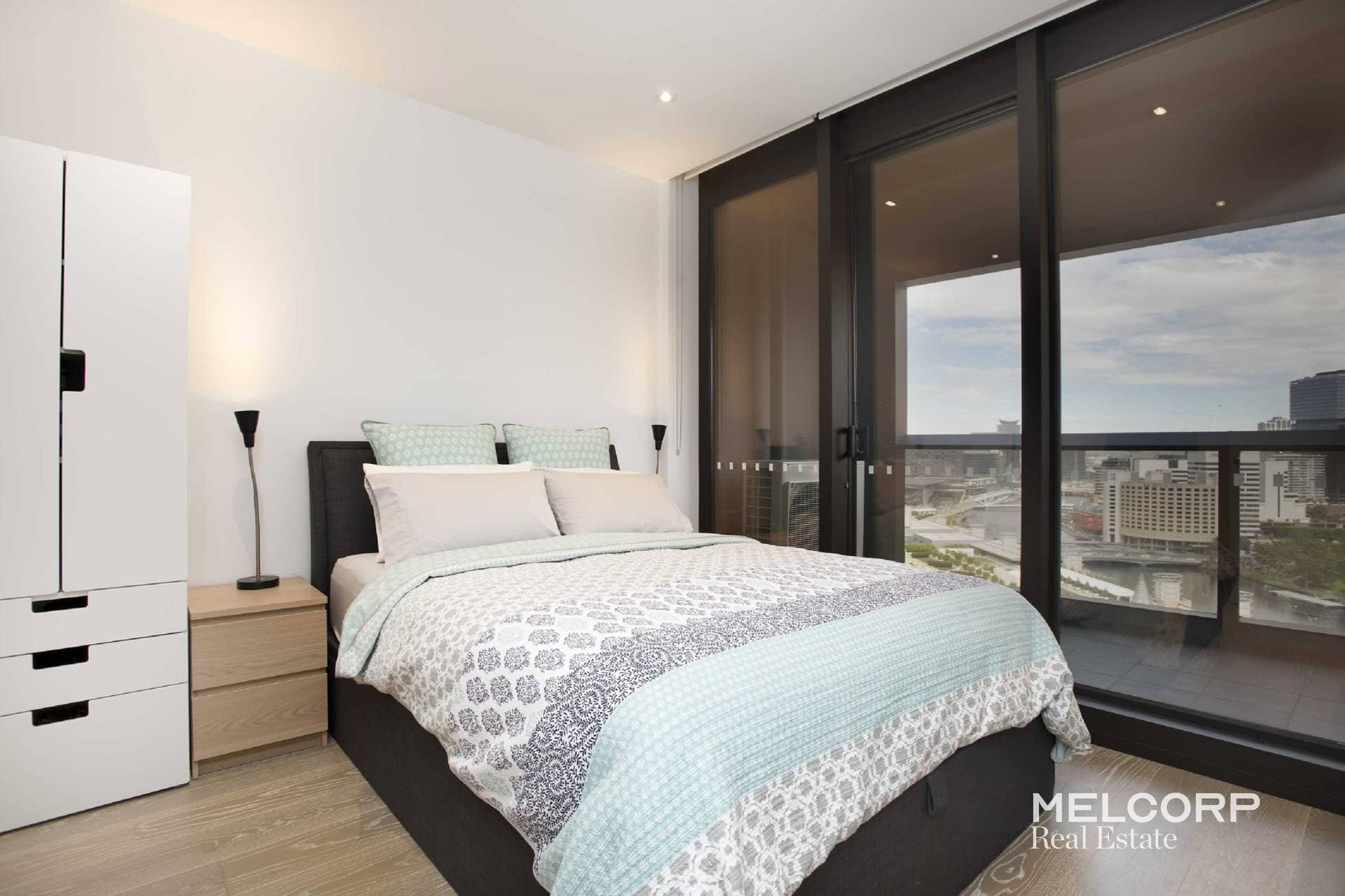 2504/9 Power Street, Southbank, VIC 3006, Southbank - Thumbnail 3