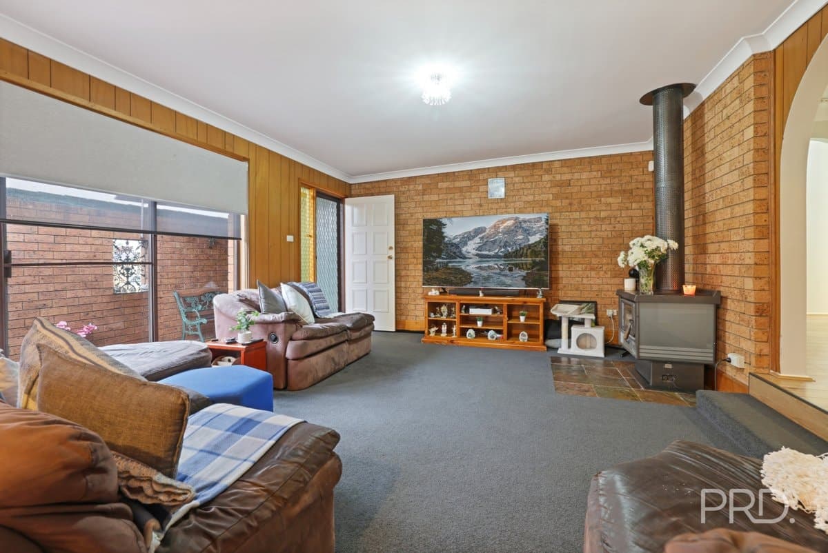 9 Harrier Parade, TAMWORTH NSW 2340, Tamworth - Thumbnail 7