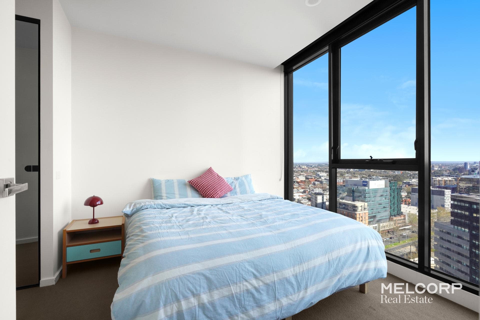 2004/25 Therry Street, Melbourne, VIC 3000, Melbourne - Thumbnail 5