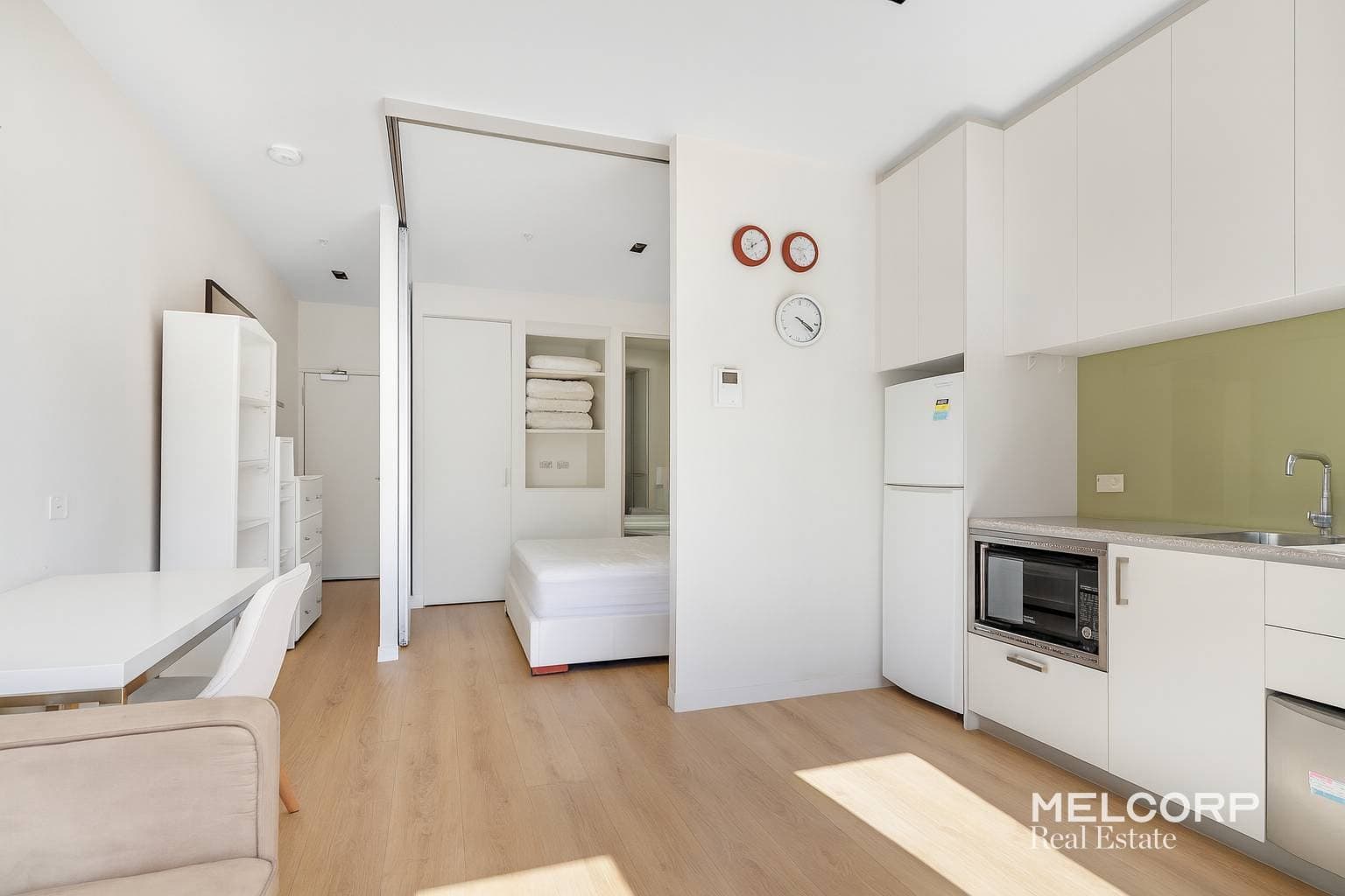 2410/8 Franklin Street, Melbourne, VIC 3000, Melbourne - Thumbnail 4