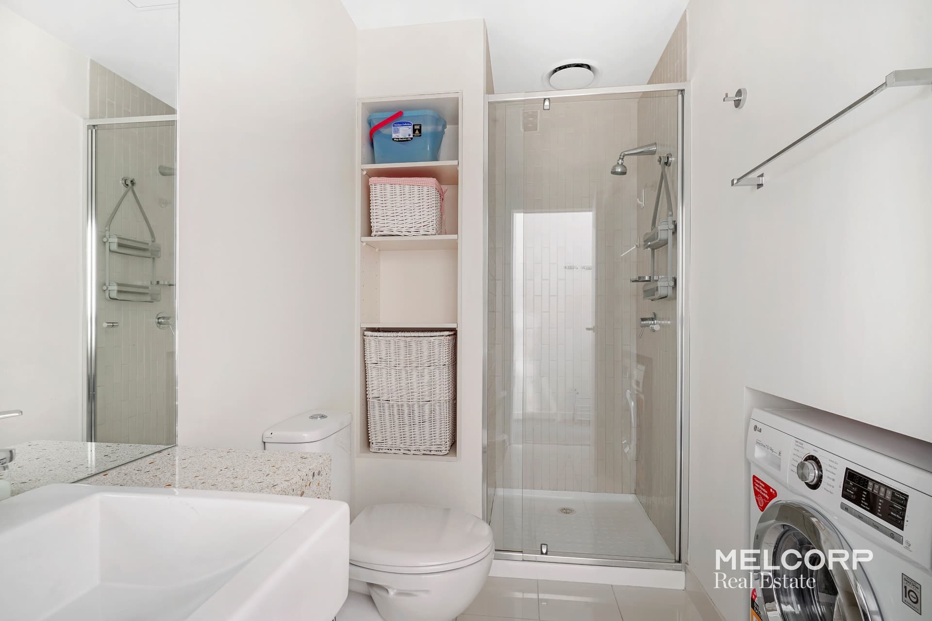 2410/8 Franklin Street, Melbourne, VIC 3000, Melbourne - Thumbnail 5