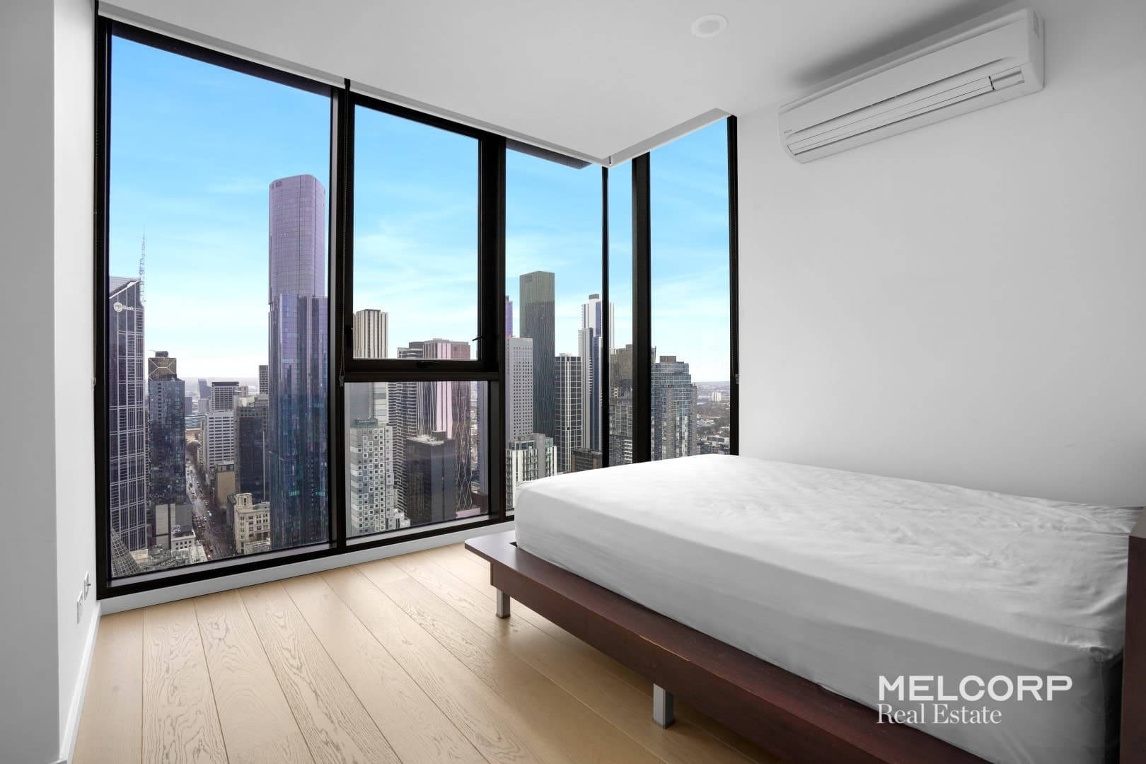 4202/318 Russell Street, Melbourne, VIC 3000, Melbourne - Thumbnail 2