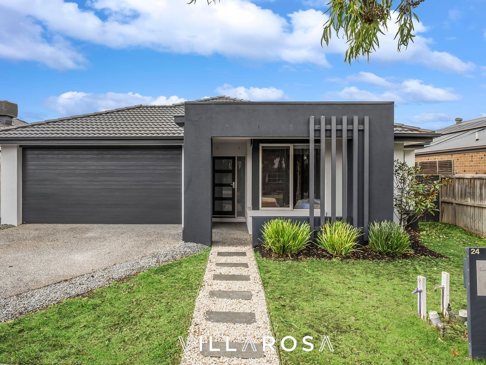 24 Arcadia Drive, MOUNT DUNEED, Mount Duneed - Thumbnail 2