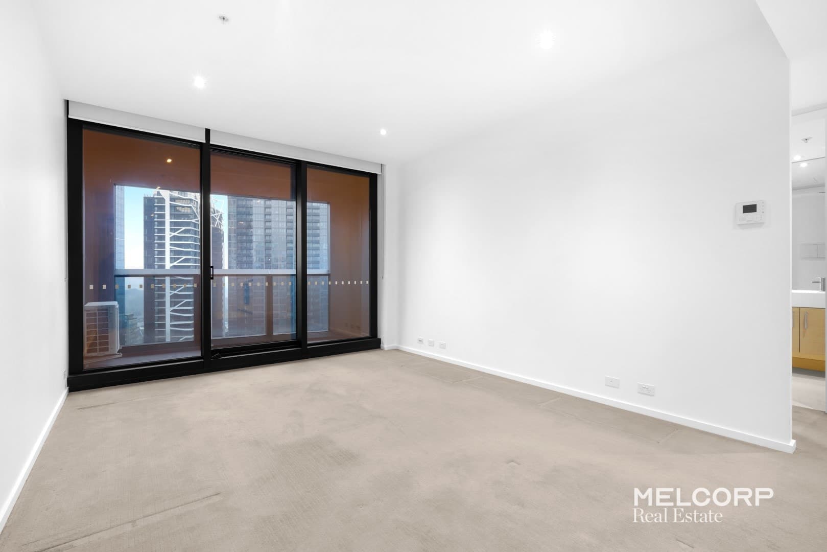 2512/9 Power Street, Southbank, VIC 3006, Southbank - Thumbnail 3