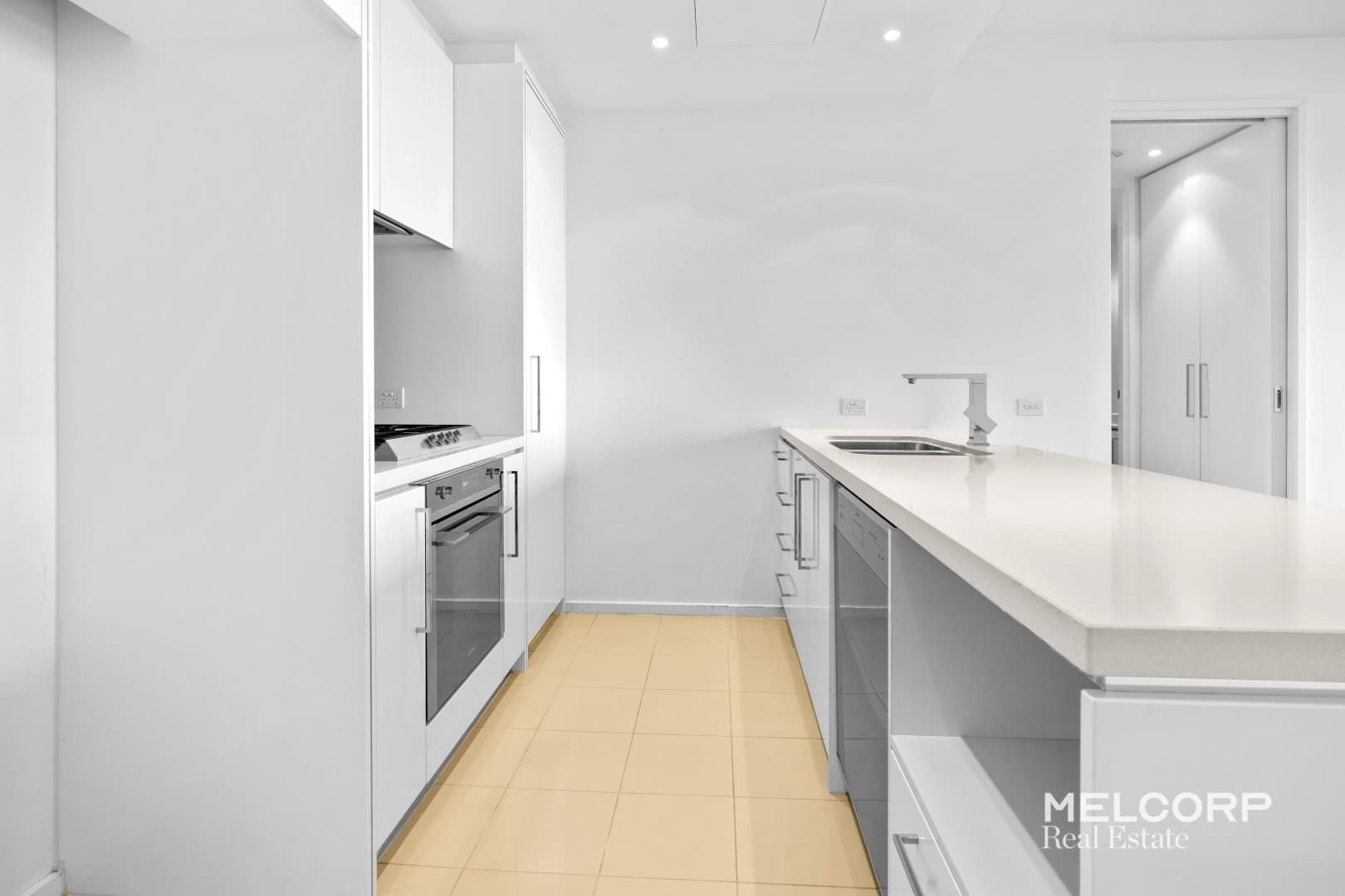 3701/27 Therry Street, Melbourne, VIC 3000, Melbourne - Thumbnail 2
