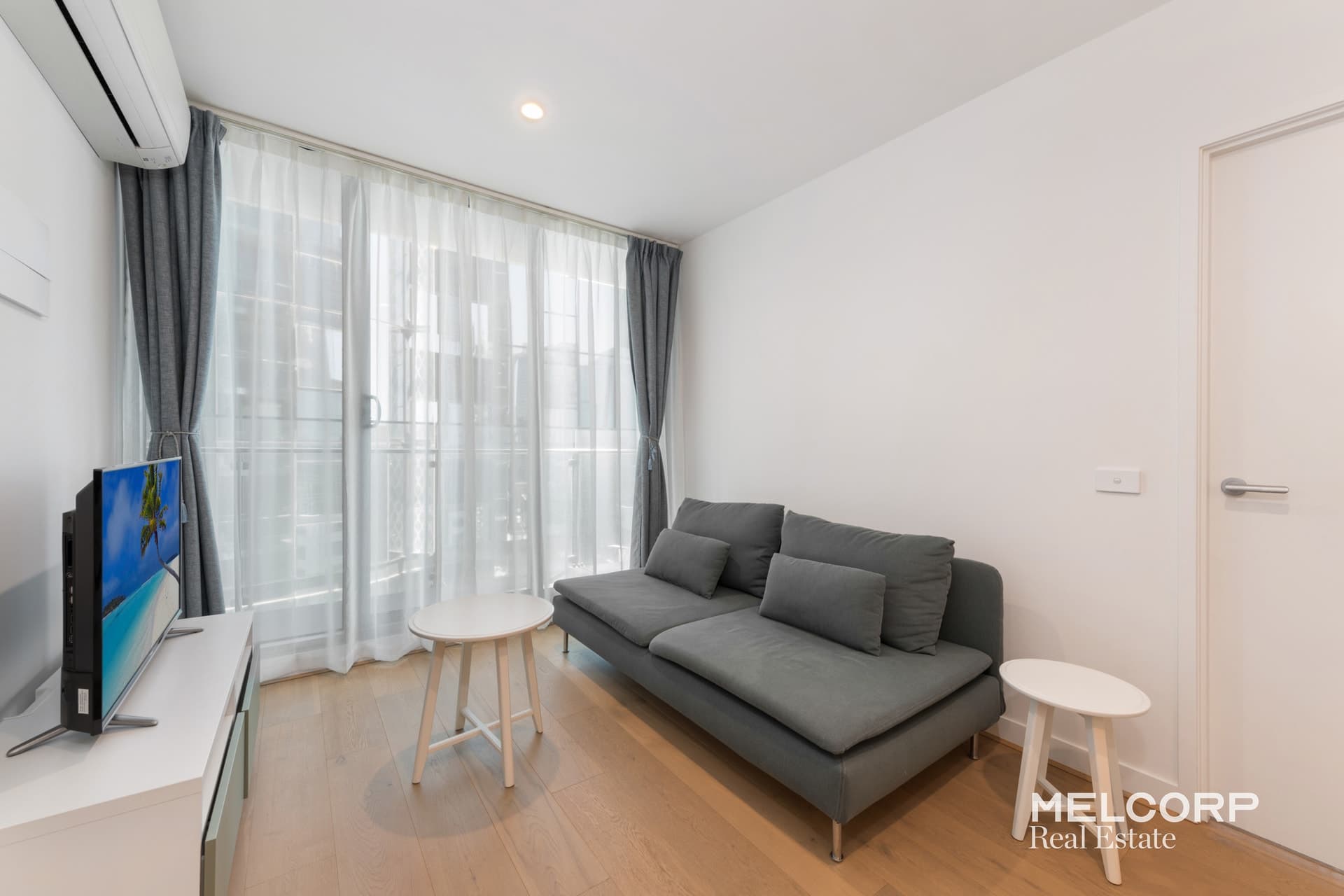 2101/36 La Trobe Street, Melbourne, VIC 3000, Melbourne - Thumbnail 2