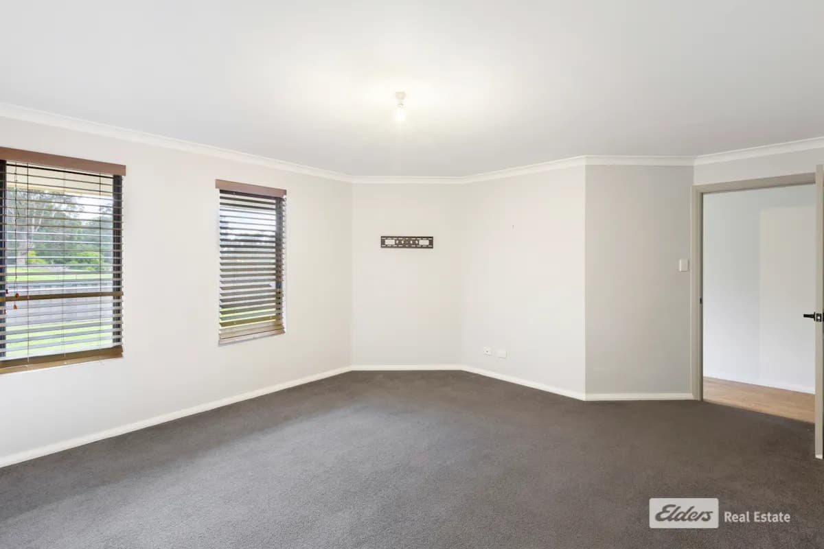 15 Argyll Street, Gledhow, WA, 6330, Gledhow - Thumbnail 2