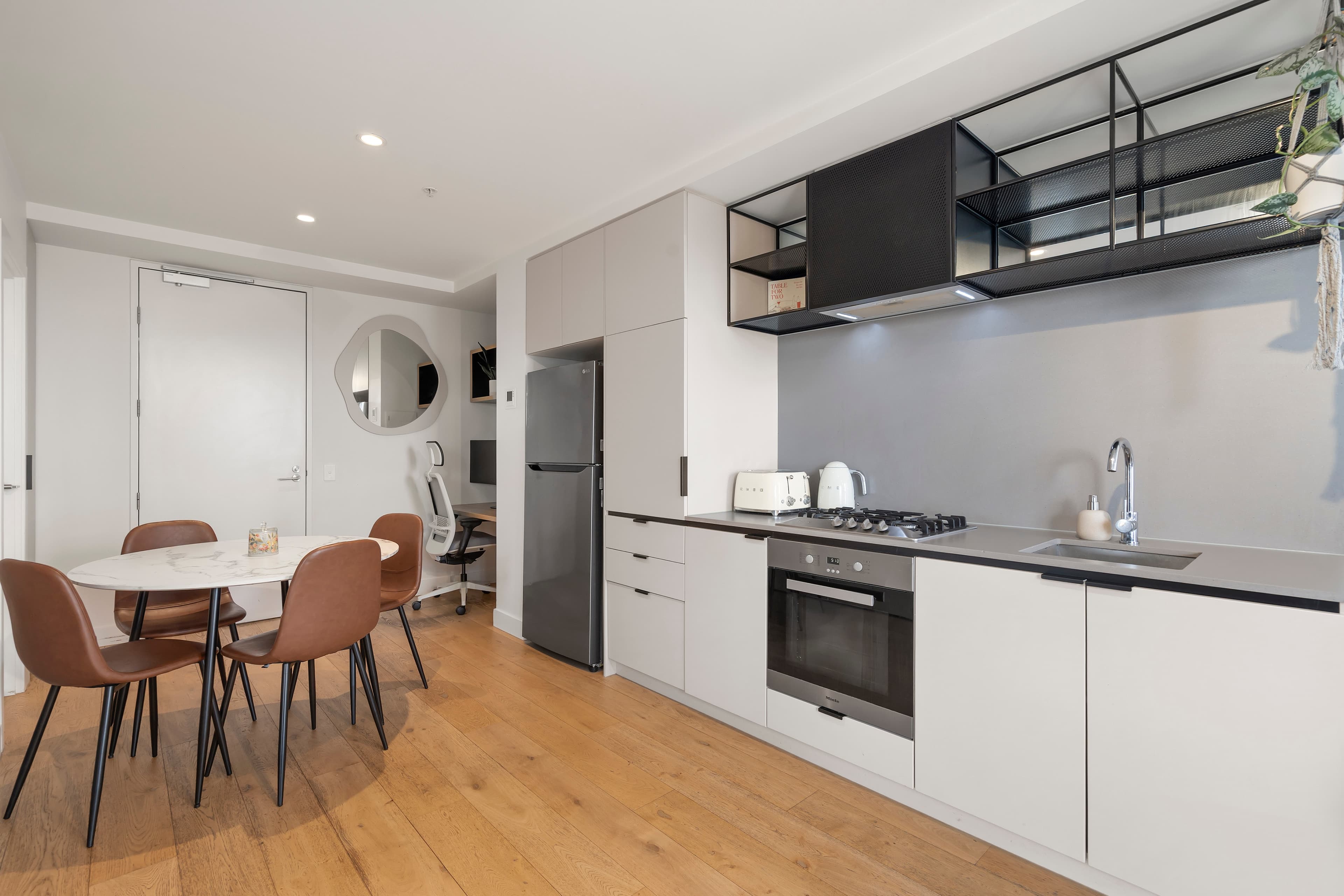 509/8 Montrose Street, Hawthorn East, Hawthorn East - Thumbnail 4