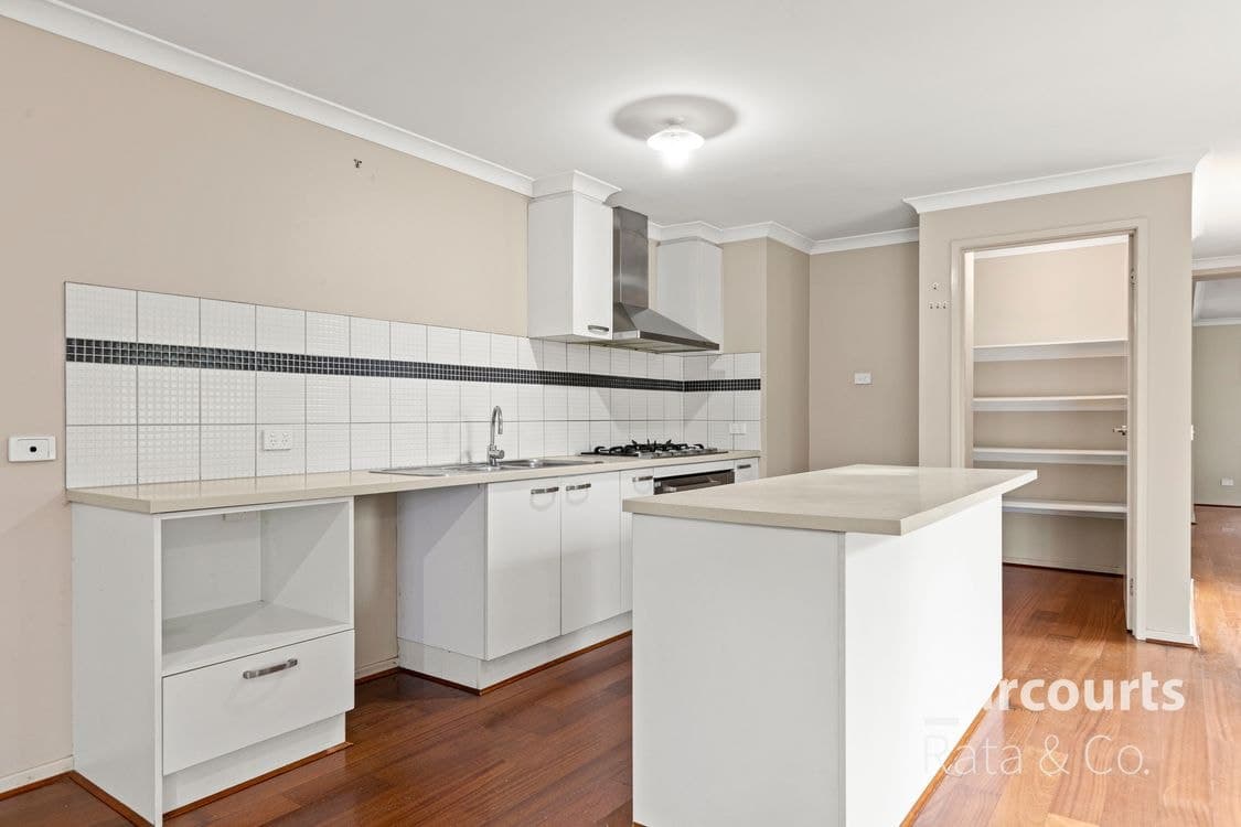 9 Sunlight Avenue, Epping, VIC 3076, Epping - Thumbnail 2