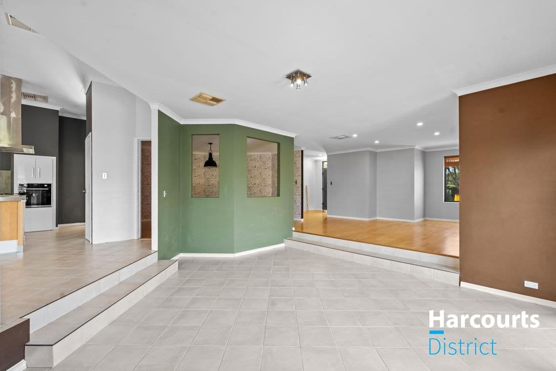 53 Star Bush Crescent, ELLENBROOK, WA 6069, Ellenbrook - Thumbnail 7