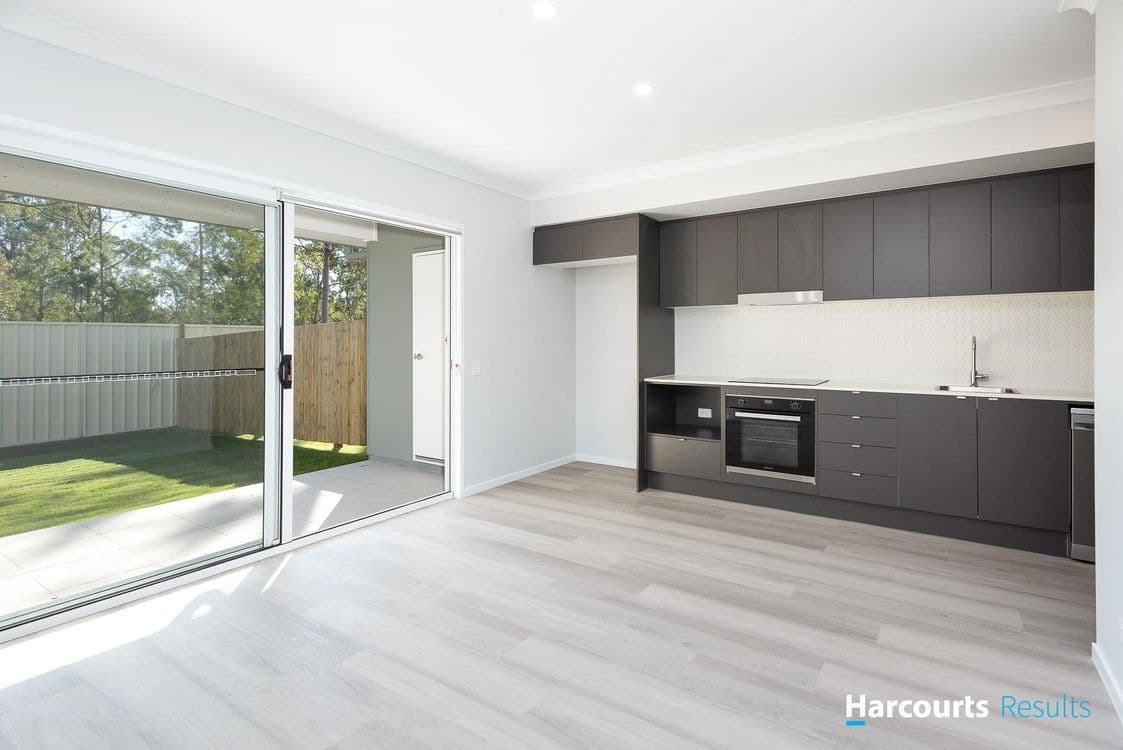 1/54 Ferris Avenue, PARK RIDGE, QLD 4125, Park Ridge - Thumbnail 2