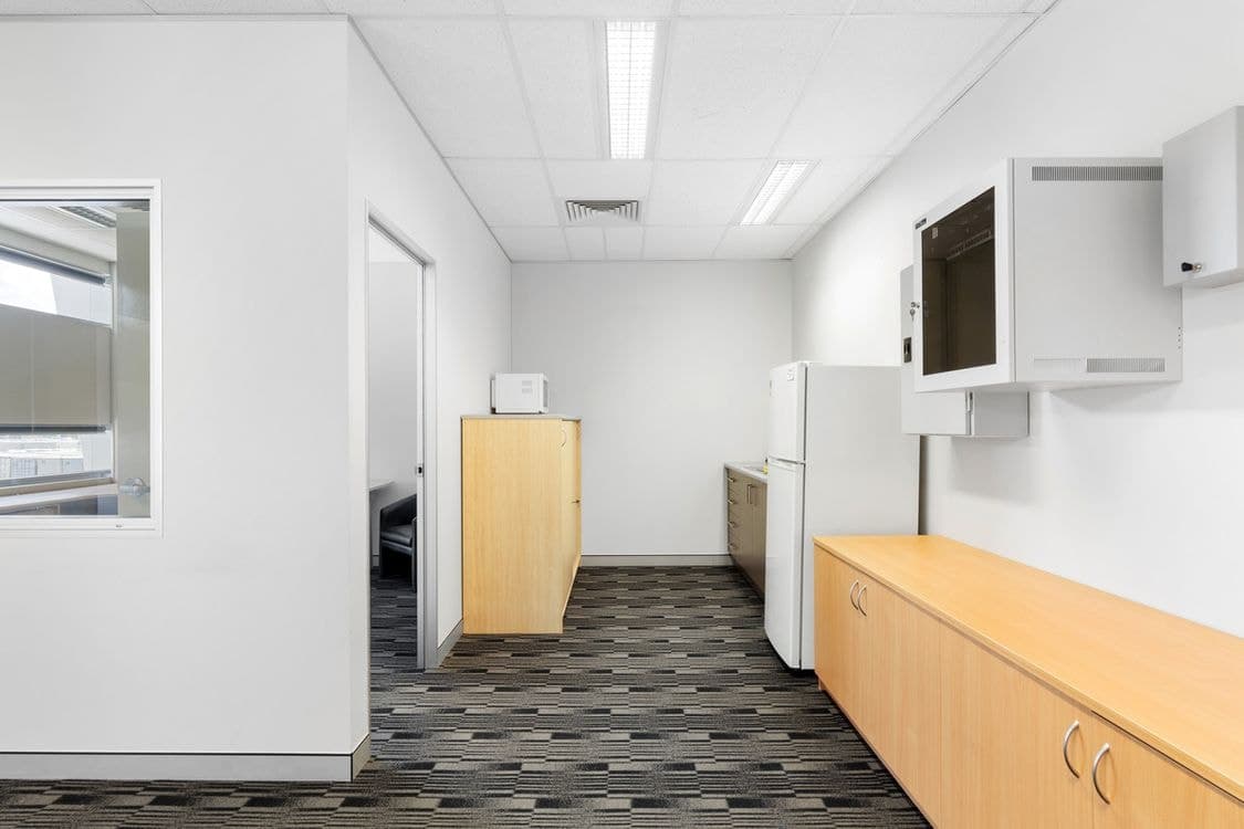 Suite 8, Building 3/205 Leitchs Road, Brendale, QLD 4500, Building - Thumbnail 4