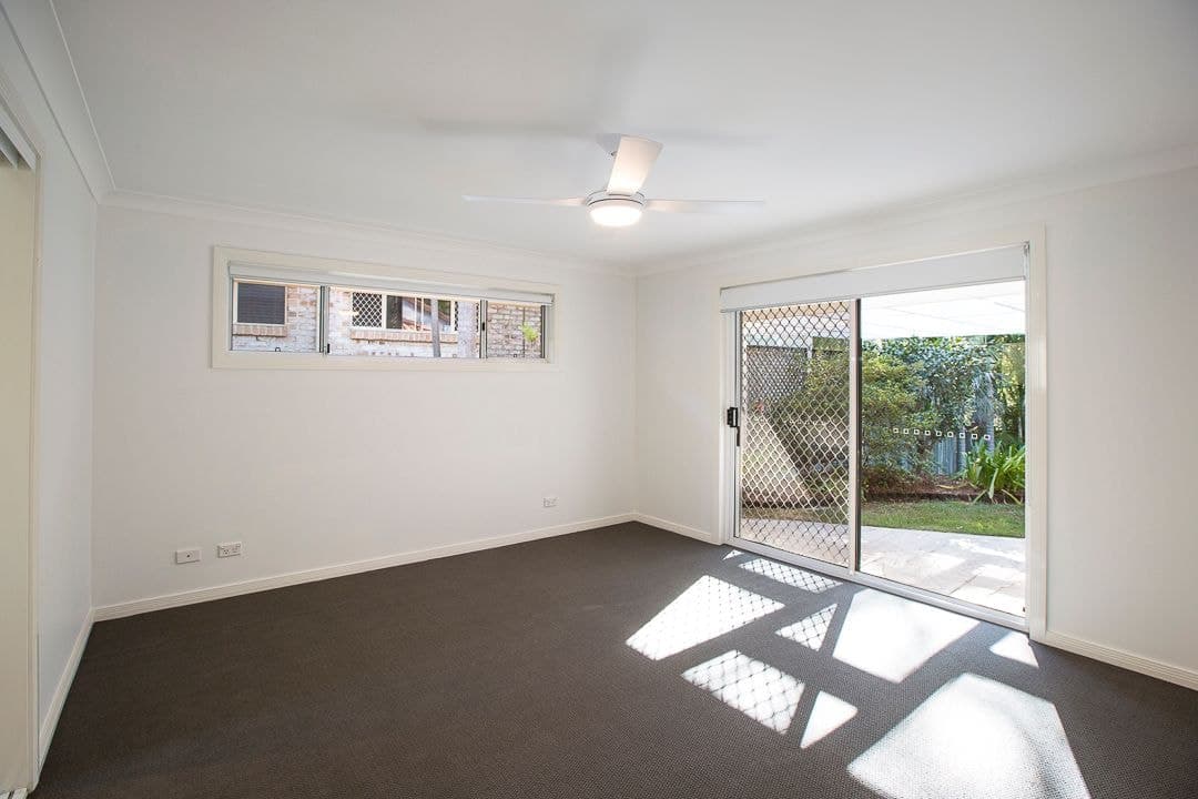 32 Ballybunion Drive, PARKWOOD, QLD 4214, Parkwood - Thumbnail 6