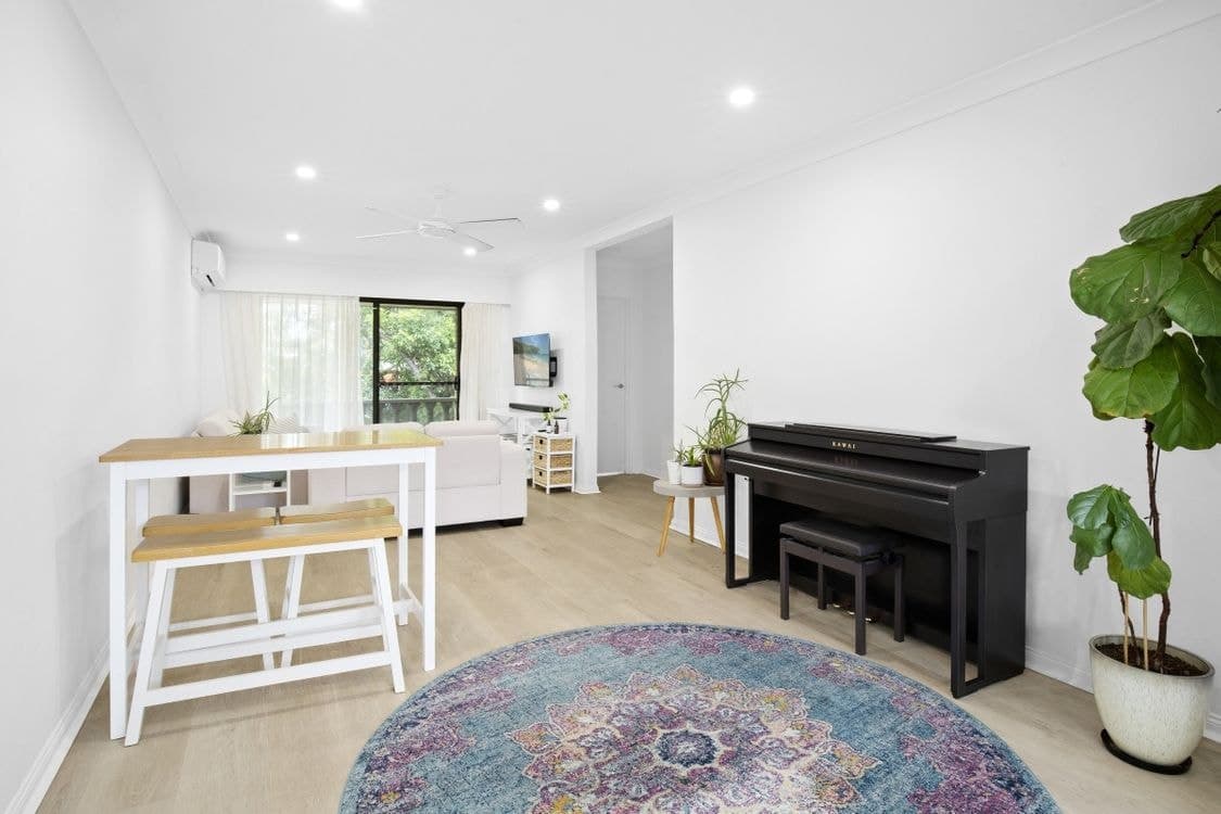 9/6 Genoa Street, Surfers Paradise, QLD 4217, Surfers Paradise - Thumbnail 2