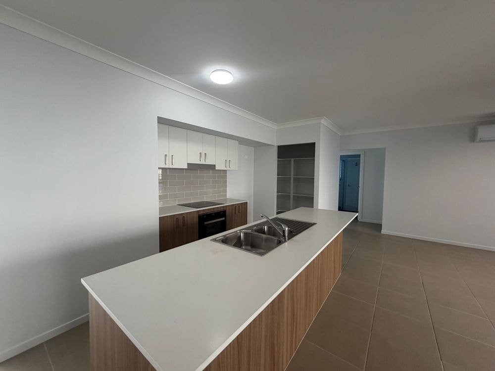 2/5 Soapbush Court, PALMWOODS, QLD 4555, Palmwoods - Thumbnail 2