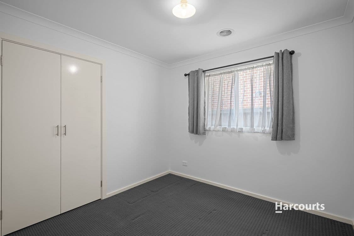11 Newbury Street, Pakenham, VIC 3810, Pakenham - Thumbnail 8