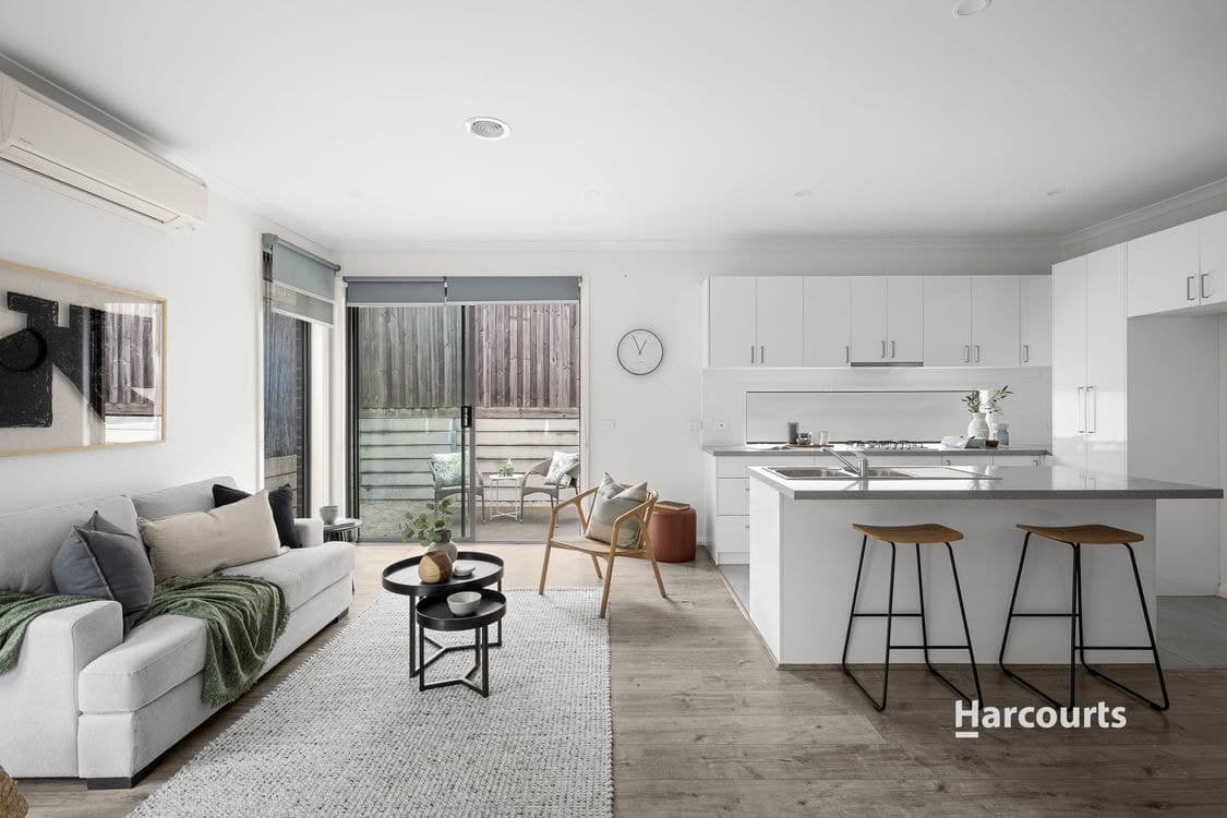 5 Butina Crescent, Pakenham, VIC 3810, Pakenham - Thumbnail 2