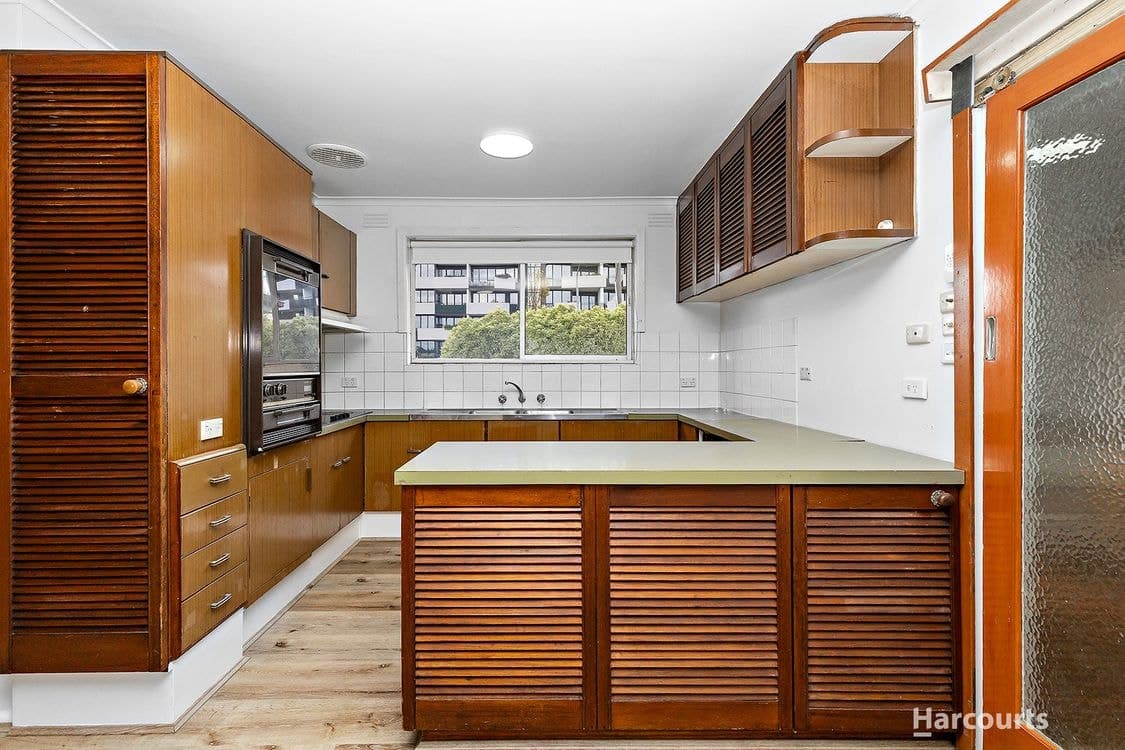 526 Doncaster Road, DONCASTER, VIC 3108, Doncaster - Thumbnail 3