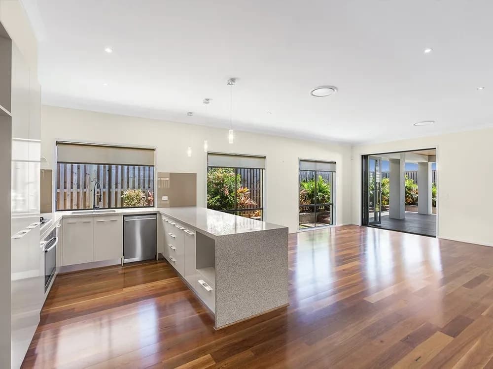 6 Vantage Lane, YARRABILBA, QLD 4207, Yarrabilba - Thumbnail 5