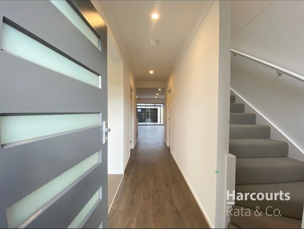 11 Meroo Walk, Wollert, VIC 3750, Wollert - Thumbnail 5
